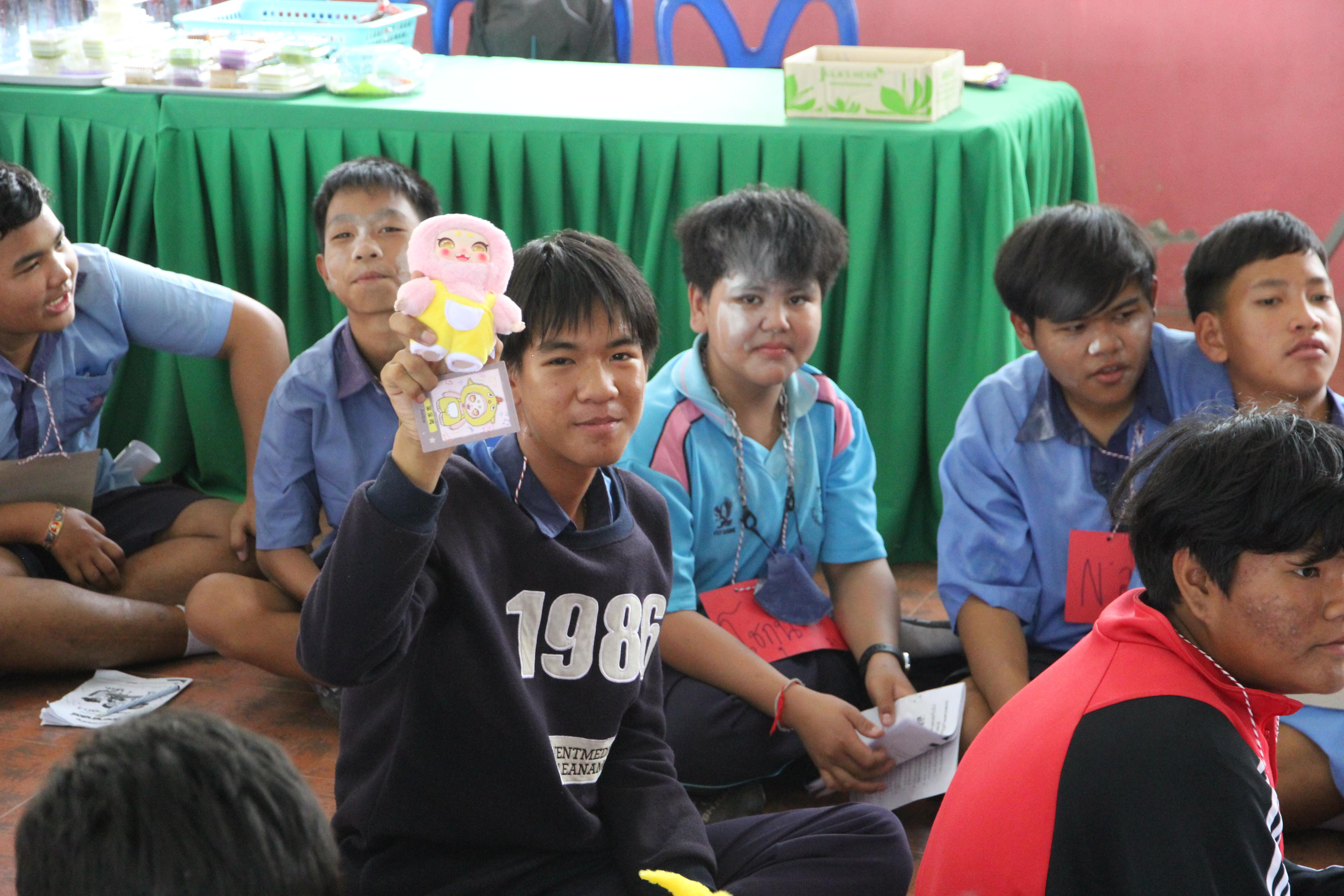 301. วันที่ 18 กุมภาพันธ์ 2568 โปรแกรมวิทยาศาสตร์ทั่วไปได้จัดกิจกรรมค่ายสเต็มศึกษา ณ โรงเรียนอนุบาลคลองขลุง อ.คลองขลุง จ.กำแพงเพชร