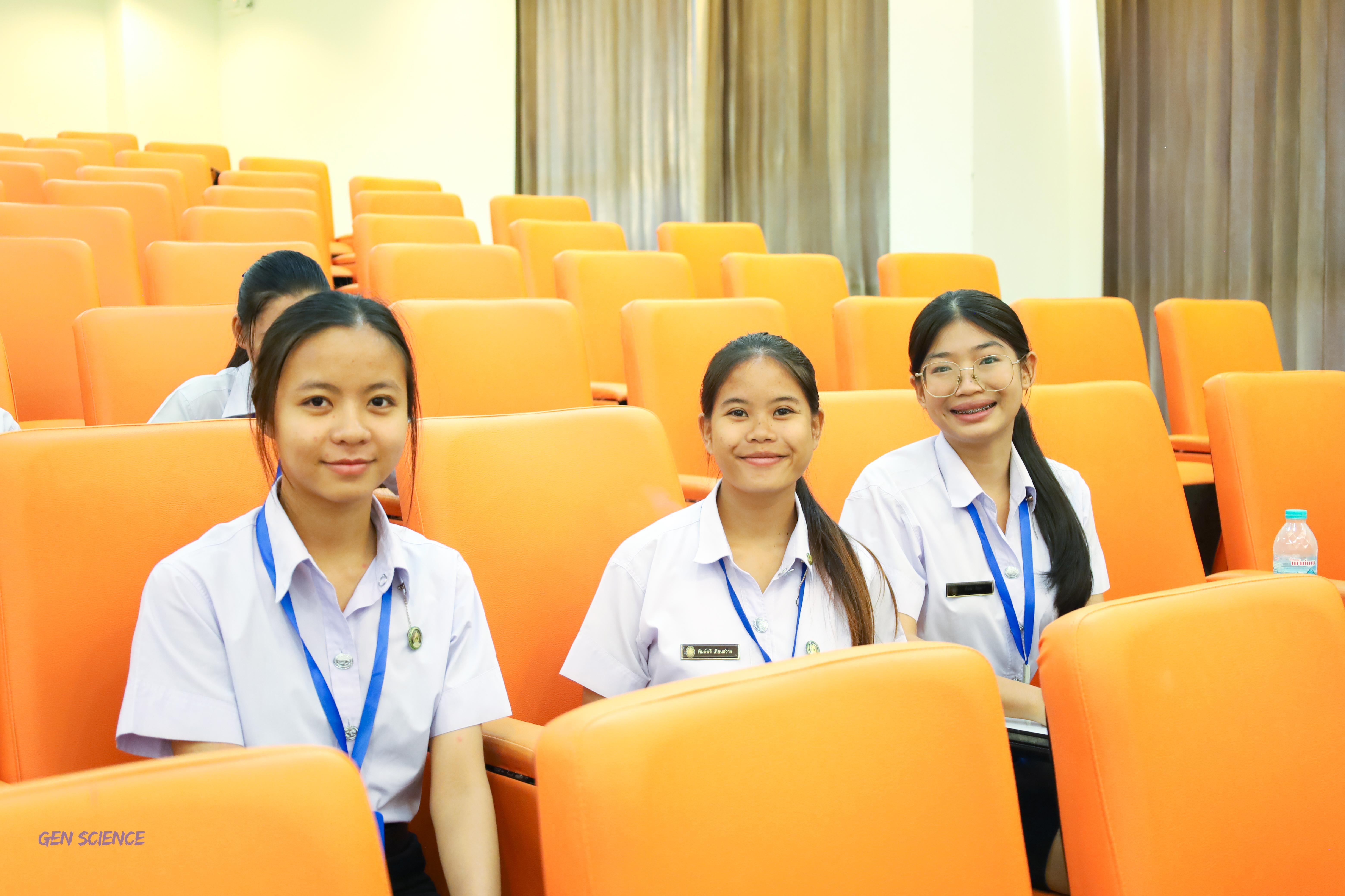 31. วันที่ 11 มิถุนายน 2568 โปรแกรมวิชาวิทยาศาสตร์ทั่วไป จัดกิจกรรมปฐมนิเทศนักศึกษาใหม่ปี 1 ณ ห้องครุร่มสัก 2 คณะครุศาสตร์ มหาวิทยาลัยราชภัฏกำแพงเพชร