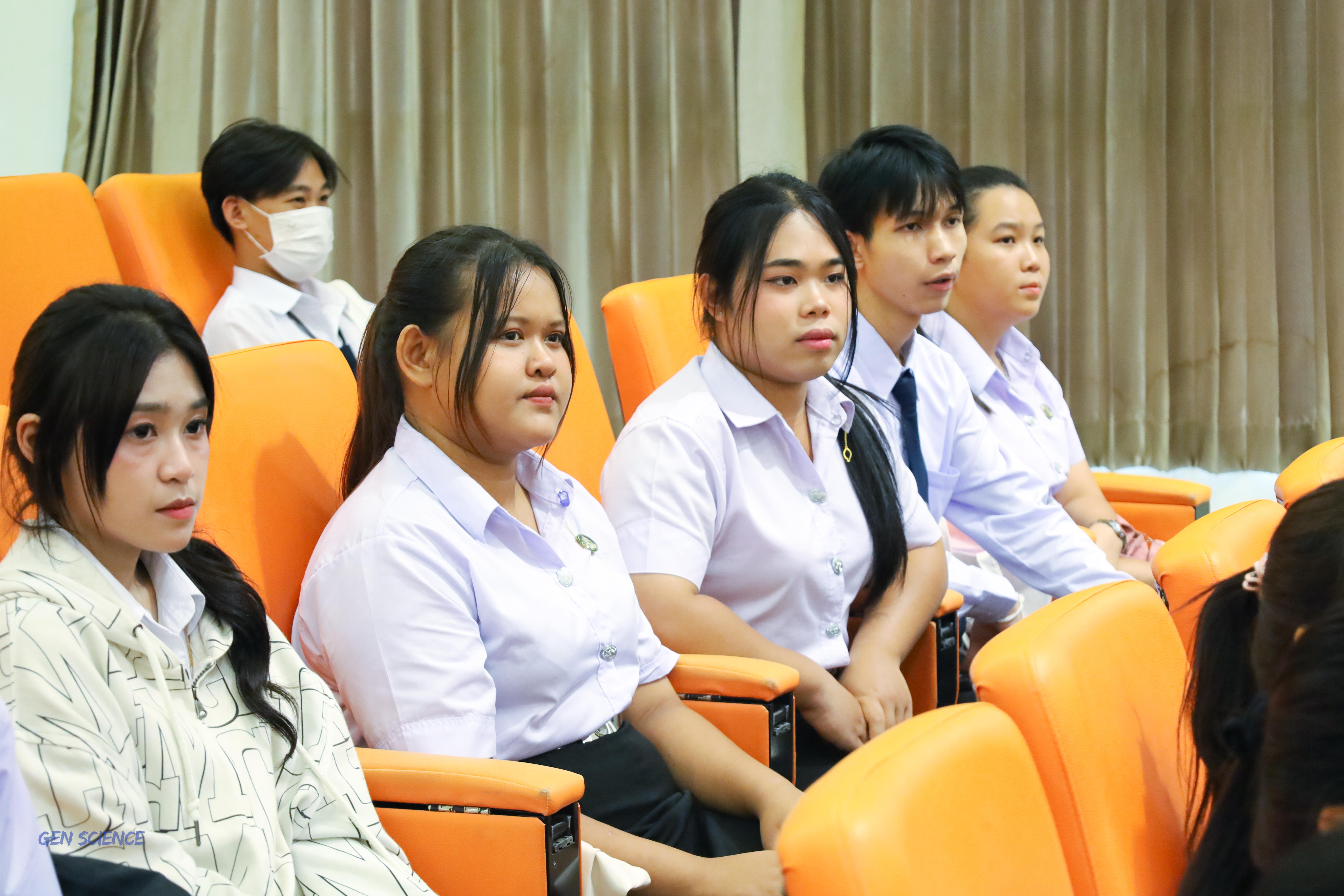 55. วันที่ 11 มิถุนายน 2568 โปรแกรมวิชาวิทยาศาสตร์ทั่วไป จัดกิจกรรมปฐมนิเทศนักศึกษาใหม่ปี 1 ณ ห้องครุร่มสัก 2 คณะครุศาสตร์ มหาวิทยาลัยราชภัฏกำแพงเพชร