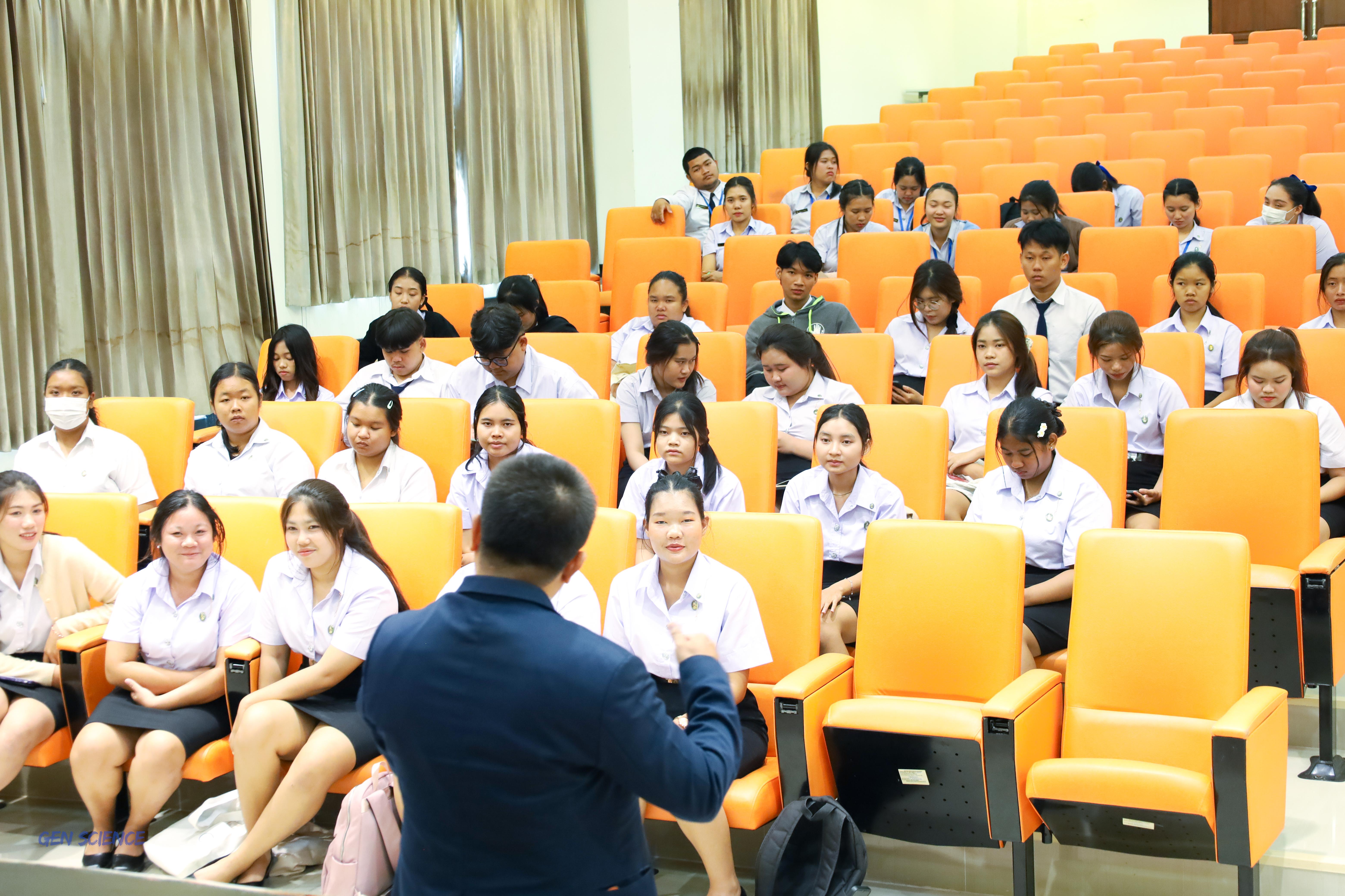 102. วันที่ 11 มิถุนายน 2568 โปรแกรมวิชาวิทยาศาสตร์ทั่วไป จัดกิจกรรมปฐมนิเทศนักศึกษาใหม่ปี 1 ณ ห้องครุร่มสัก 2 คณะครุศาสตร์ มหาวิทยาลัยราชภัฏกำแพงเพชร