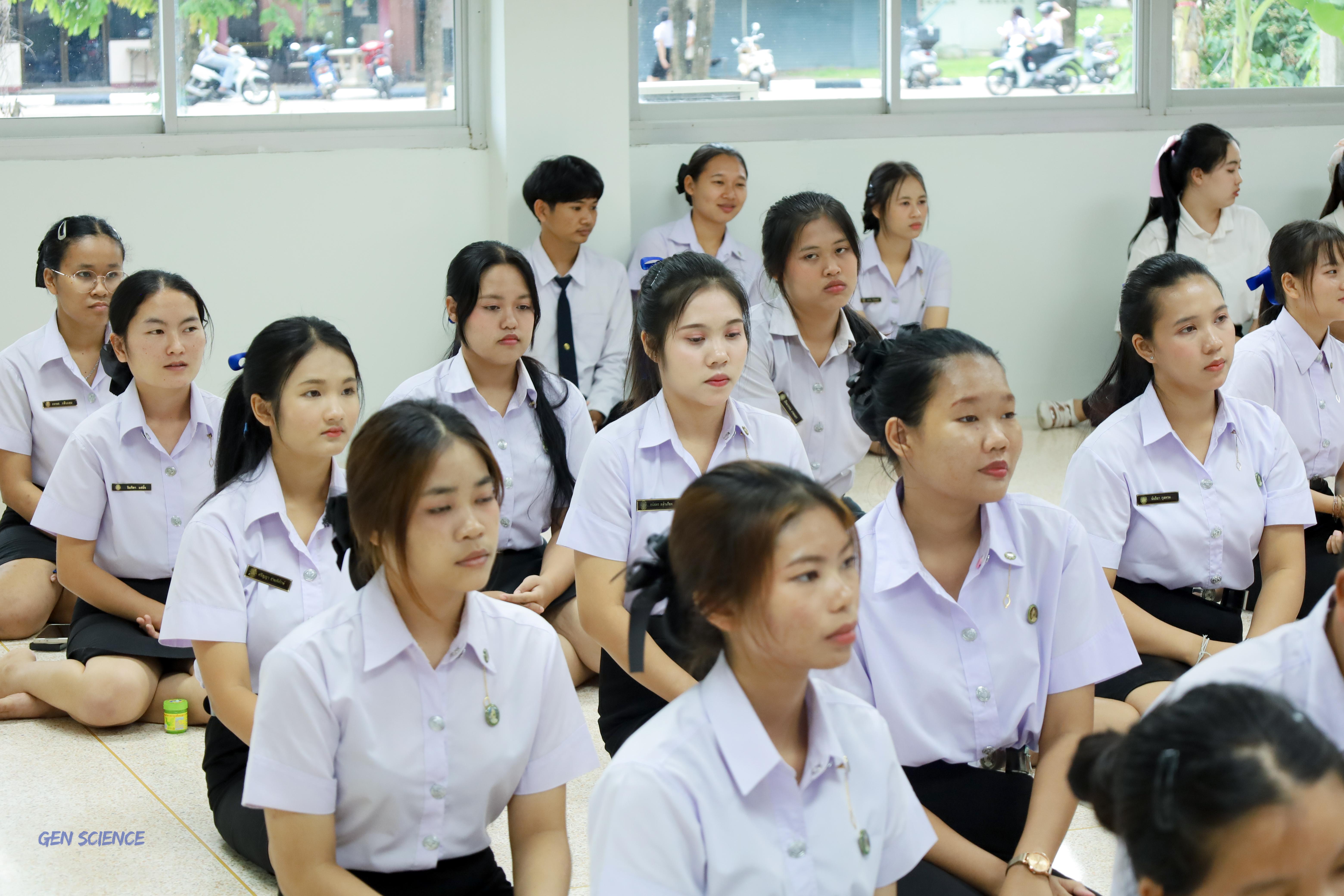 25. พิธีไหว้ครูประจำโปรแกรมวิชาวิทยาศาสตร์ทั่วไป ปีการศึกษา 2568
