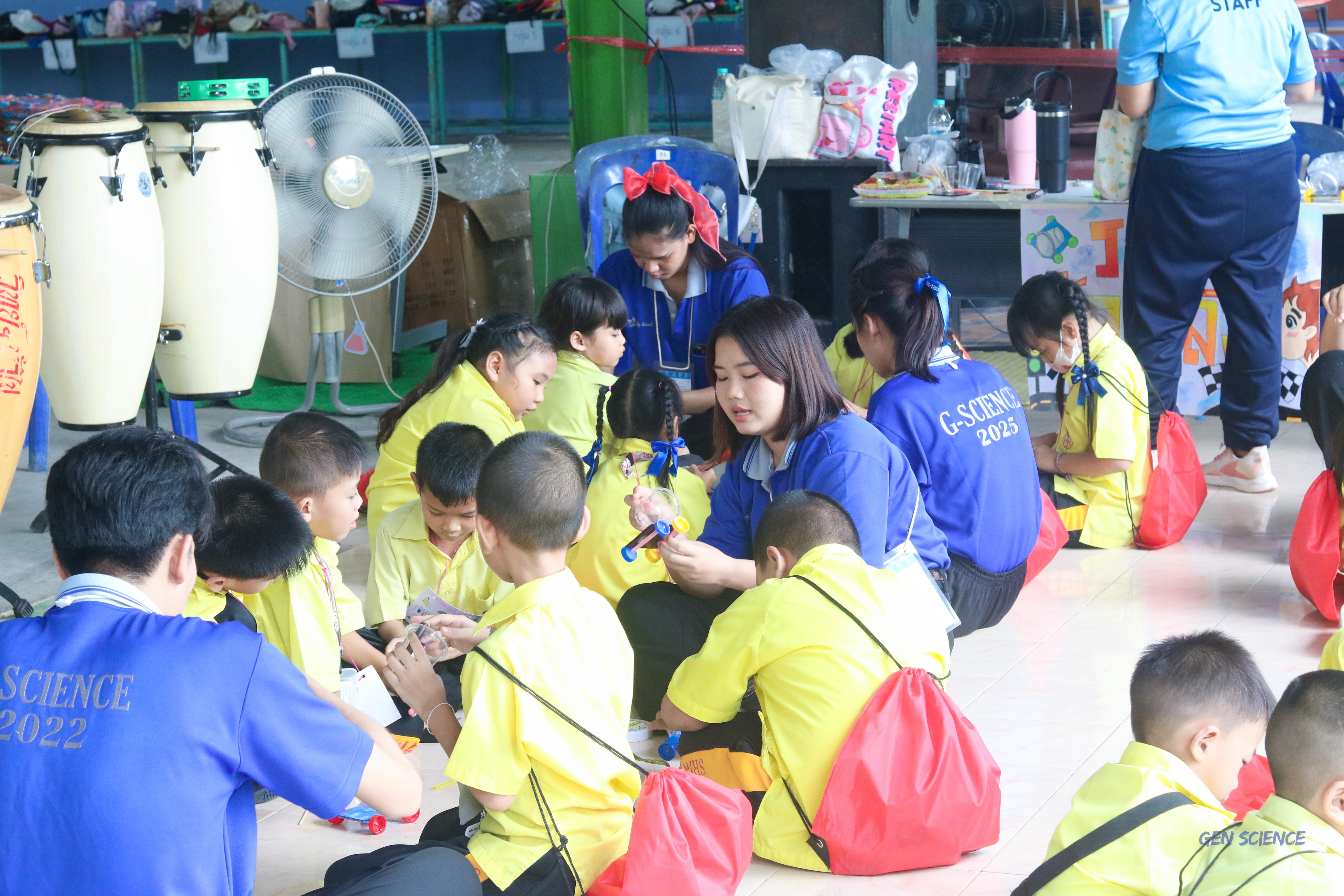 62. วันที่ 26-28 สิงหาคม 2568 โปรแกรมวิชาวิทยาศาสตร์ทั่วไปได้จัดค่ายวิทยาศาสตร์ณโรงเรียนศรีวรลักษณ์อำเภอโปรแกรมวิชาวิทยาศาสตร์ทั่วไปได้จัดค่ายวิทยาศาสตร์ ณ โรงเรียนศรีวรลักษณ์ อำเภอ  ขาณุวรลักษบุรี จังหวัดกำแพงเพชร