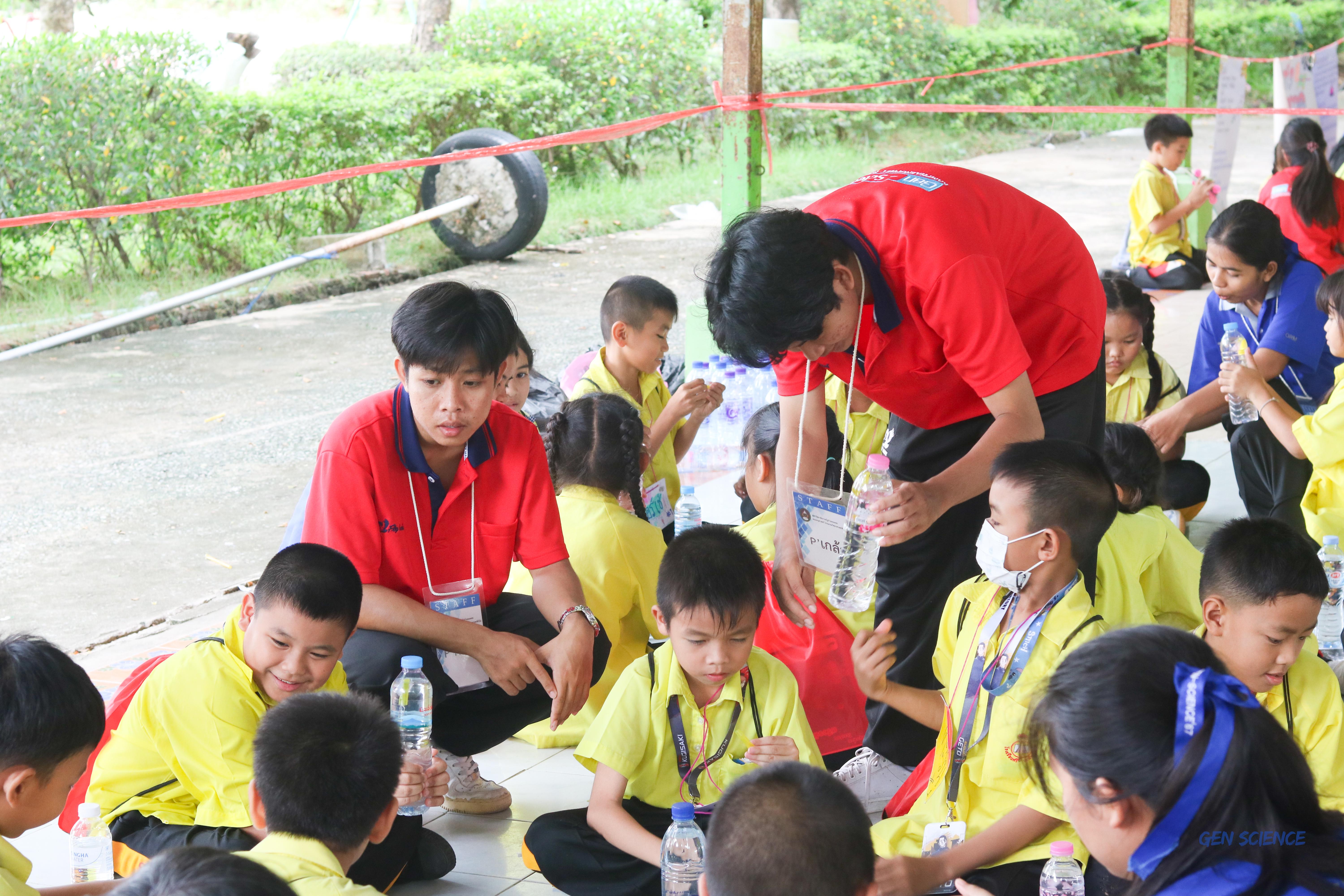 116. วันที่ 26-28 สิงหาคม 2568 โปรแกรมวิชาวิทยาศาสตร์ทั่วไปได้จัดค่ายวิทยาศาสตร์ณโรงเรียนศรีวรลักษณ์อำเภอโปรแกรมวิชาวิทยาศาสตร์ทั่วไปได้จัดค่ายวิทยาศาสตร์ ณ โรงเรียนศรีวรลักษณ์ อำเภอ  ขาณุวรลักษบุรี จังหวัดกำแพงเพชร