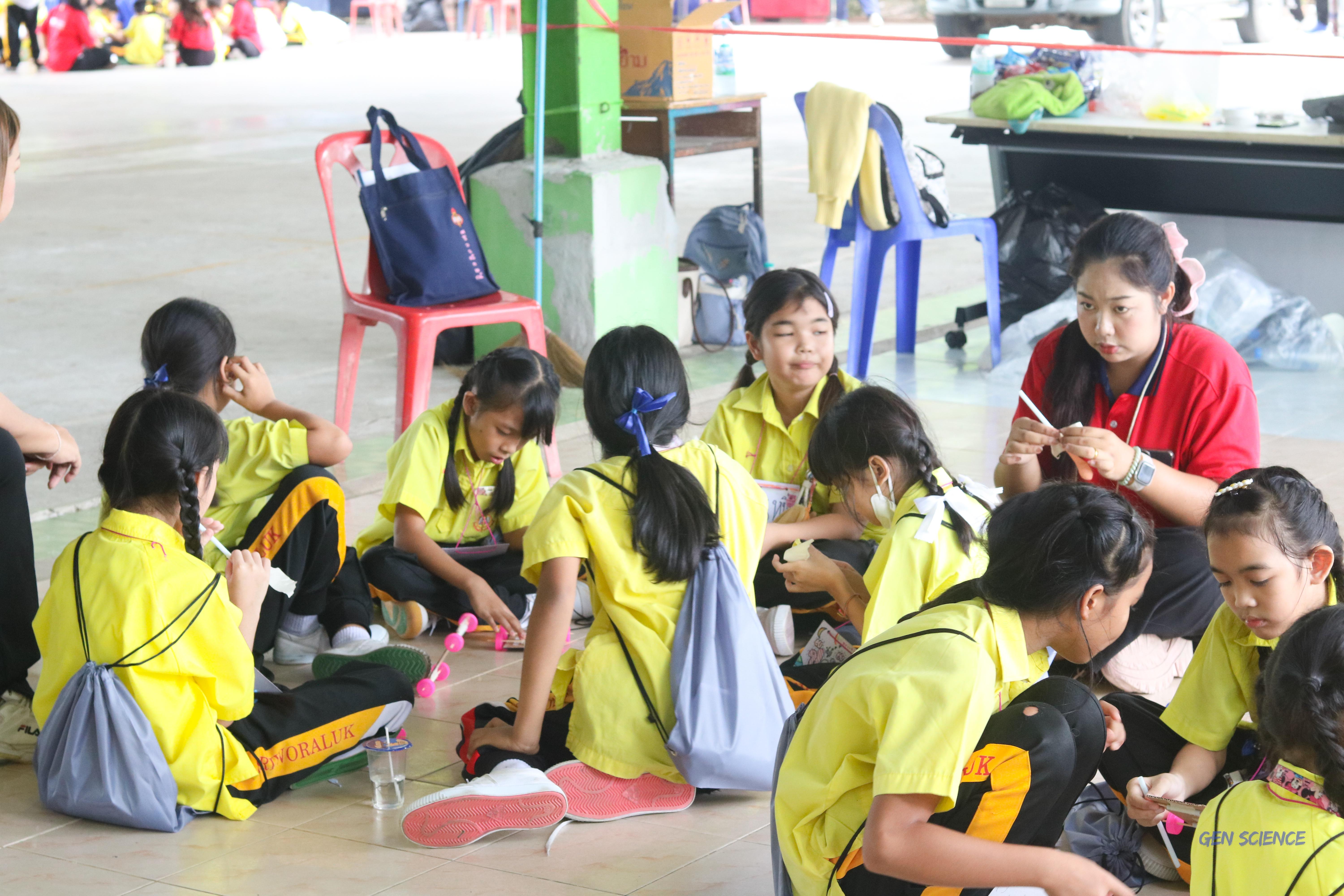 121. วันที่ 26-28 สิงหาคม 2568 โปรแกรมวิชาวิทยาศาสตร์ทั่วไปได้จัดค่ายวิทยาศาสตร์ณโรงเรียนศรีวรลักษณ์อำเภอโปรแกรมวิชาวิทยาศาสตร์ทั่วไปได้จัดค่ายวิทยาศาสตร์ ณ โรงเรียนศรีวรลักษณ์ อำเภอ  ขาณุวรลักษบุรี จังหวัดกำแพงเพชร