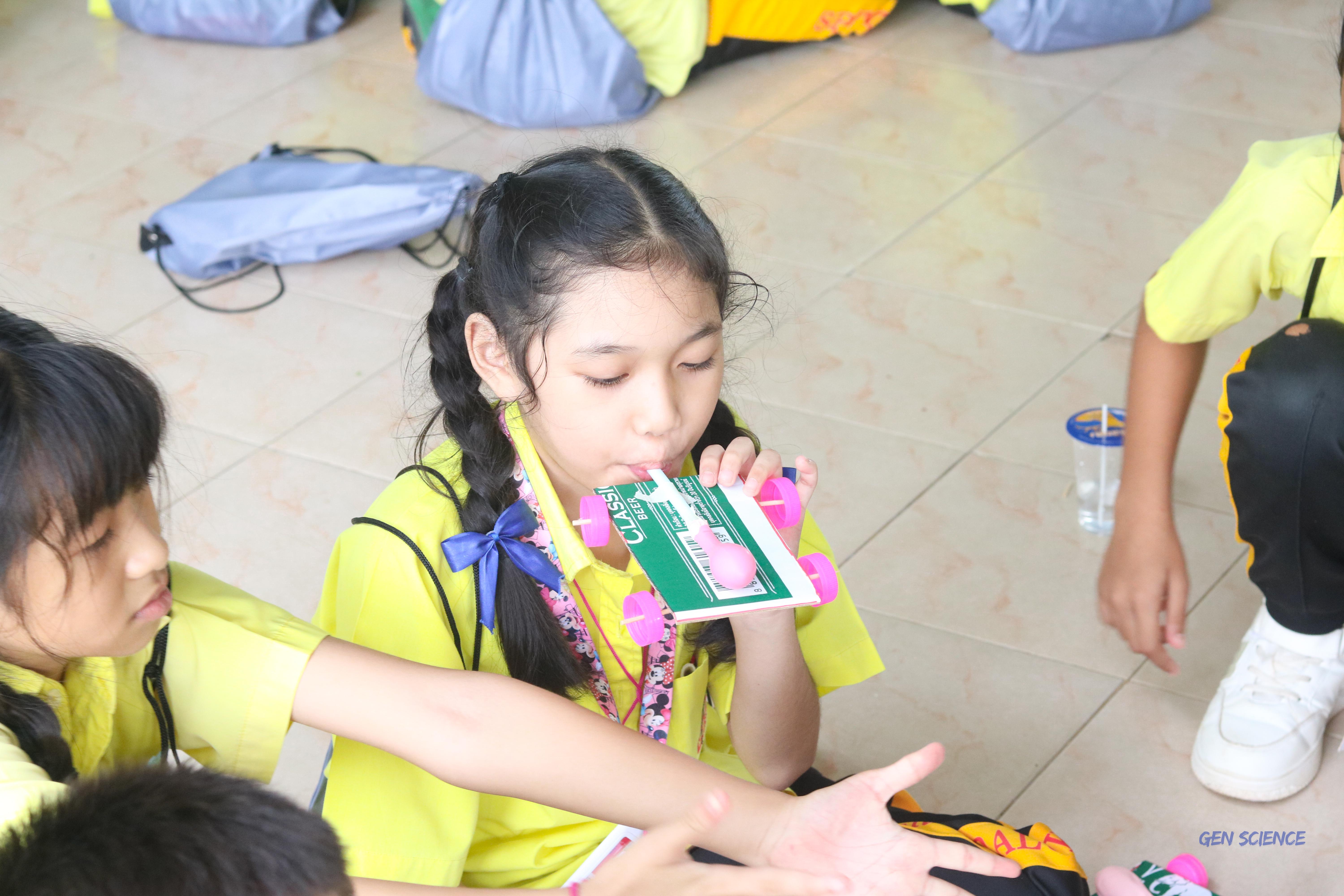 123. วันที่ 26-28 สิงหาคม 2568 โปรแกรมวิชาวิทยาศาสตร์ทั่วไปได้จัดค่ายวิทยาศาสตร์ณโรงเรียนศรีวรลักษณ์อำเภอโปรแกรมวิชาวิทยาศาสตร์ทั่วไปได้จัดค่ายวิทยาศาสตร์ ณ โรงเรียนศรีวรลักษณ์ อำเภอ  ขาณุวรลักษบุรี จังหวัดกำแพงเพชร