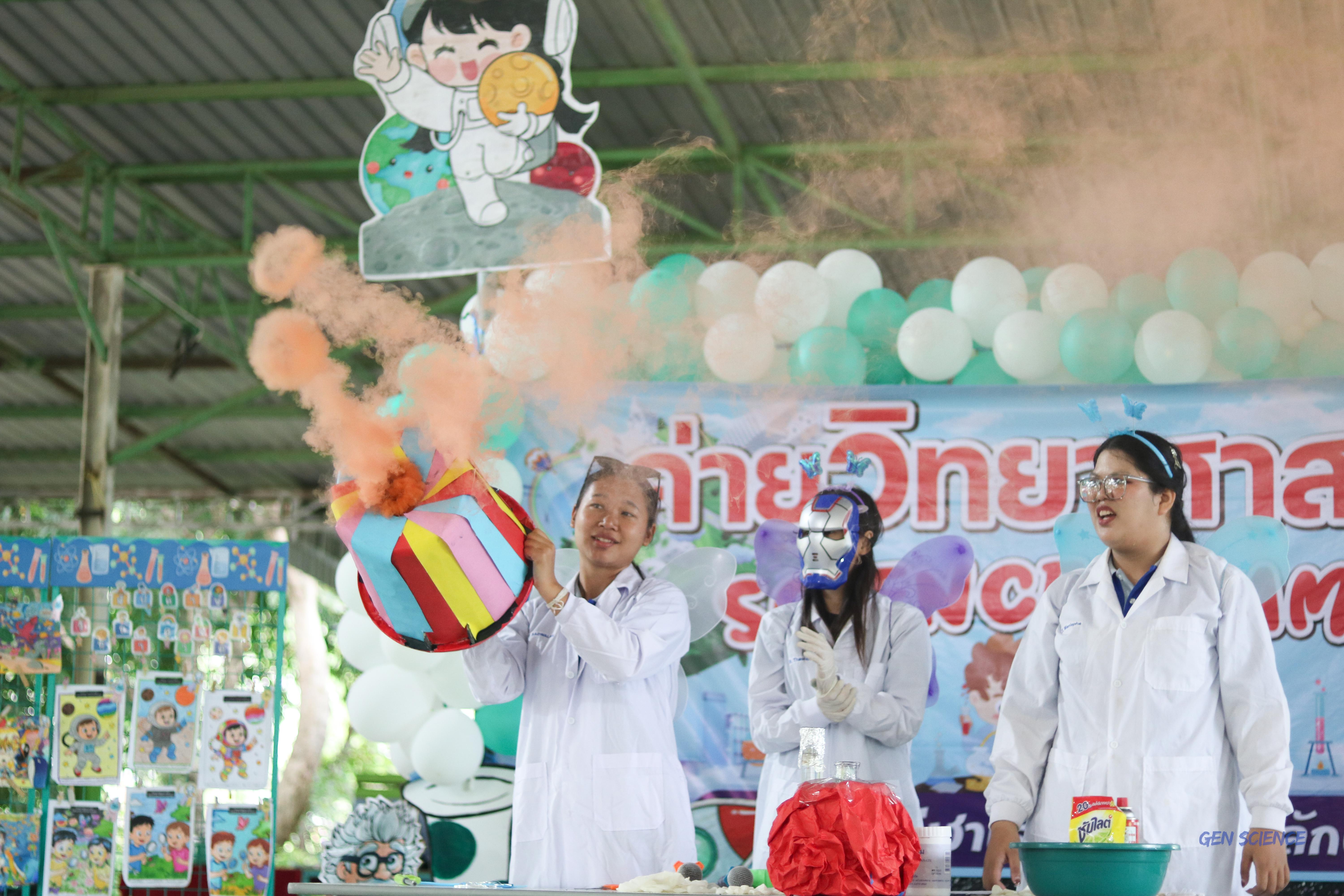134. วันที่ 26-28 สิงหาคม 2568 โปรแกรมวิชาวิทยาศาสตร์ทั่วไปได้จัดค่ายวิทยาศาสตร์ณโรงเรียนศรีวรลักษณ์อำเภอโปรแกรมวิชาวิทยาศาสตร์ทั่วไปได้จัดค่ายวิทยาศาสตร์ ณ โรงเรียนศรีวรลักษณ์ อำเภอ  ขาณุวรลักษบุรี จังหวัดกำแพงเพชร