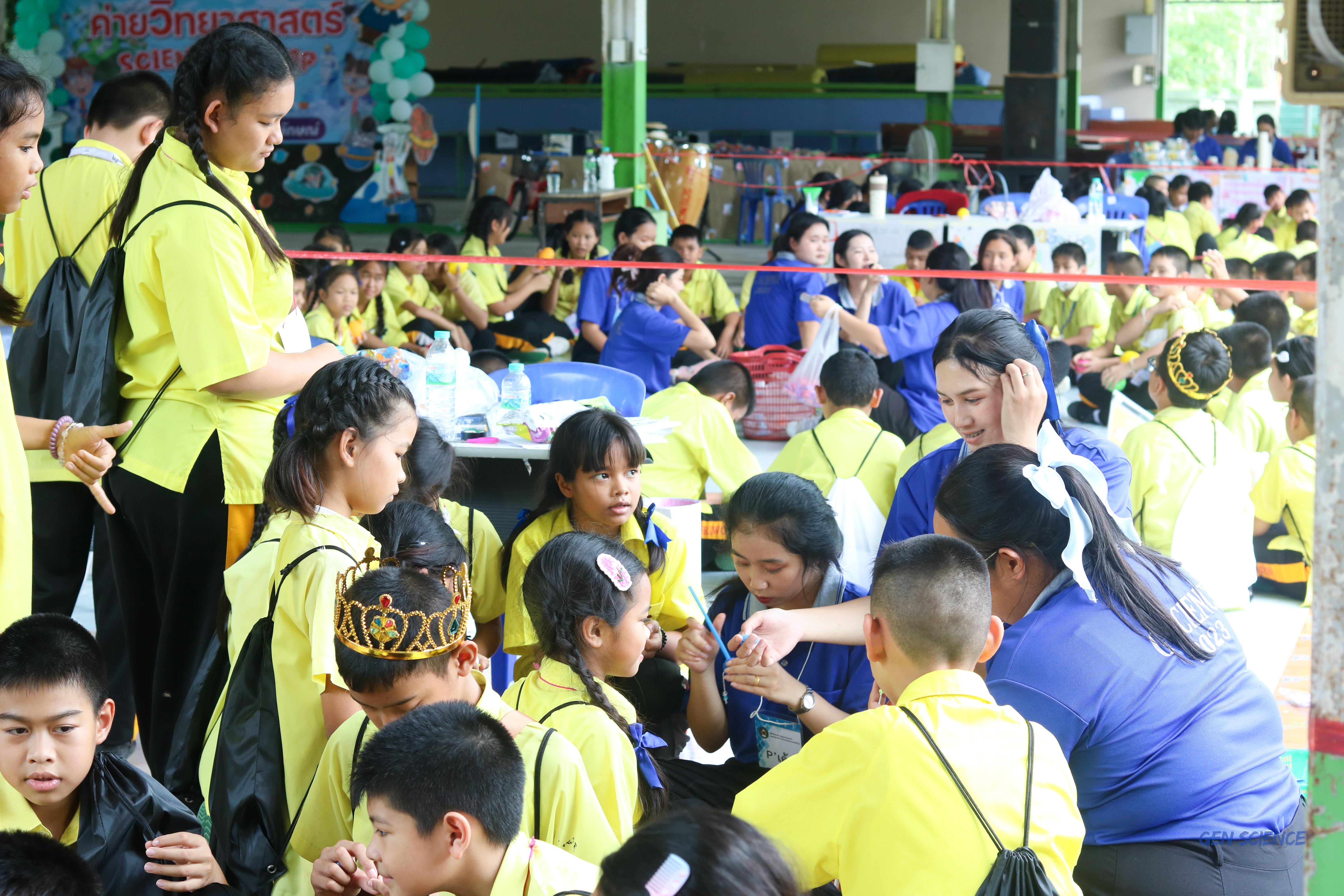 157. วันที่ 26-28 สิงหาคม 2568 โปรแกรมวิชาวิทยาศาสตร์ทั่วไปได้จัดค่ายวิทยาศาสตร์ณโรงเรียนศรีวรลักษณ์อำเภอโปรแกรมวิชาวิทยาศาสตร์ทั่วไปได้จัดค่ายวิทยาศาสตร์ ณ โรงเรียนศรีวรลักษณ์ อำเภอ  ขาณุวรลักษบุรี จังหวัดกำแพงเพชร