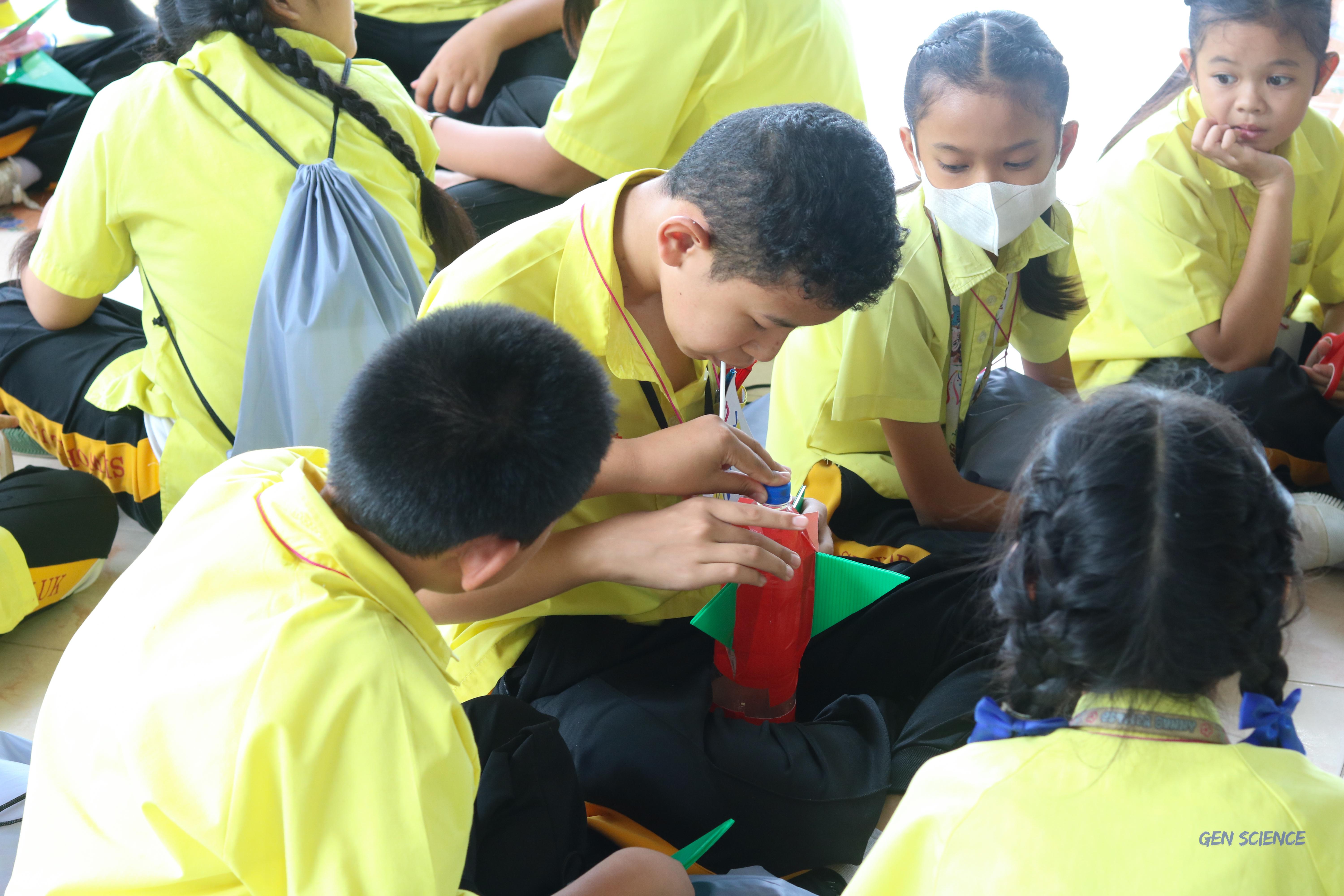 158. วันที่ 26-28 สิงหาคม 2568 โปรแกรมวิชาวิทยาศาสตร์ทั่วไปได้จัดค่ายวิทยาศาสตร์ณโรงเรียนศรีวรลักษณ์อำเภอโปรแกรมวิชาวิทยาศาสตร์ทั่วไปได้จัดค่ายวิทยาศาสตร์ ณ โรงเรียนศรีวรลักษณ์ อำเภอ  ขาณุวรลักษบุรี จังหวัดกำแพงเพชร