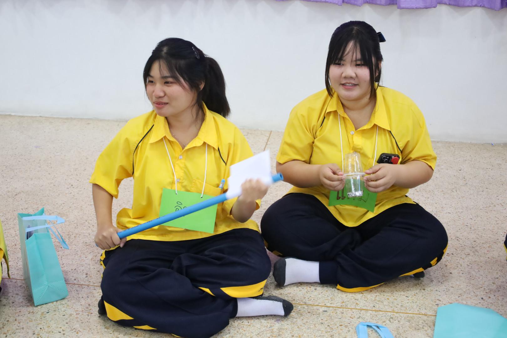 66. วันที่ 15 มกราคม 2569 นำโดยผศ.ดร.ไตรรงค์ เปลี่ยนแสง ผศ.ดร.ปราณี เลิศแก้ว  ดร.ธิดารัตน์  พรหมมา  และนักศึกษาโปรแกรมวิชาวิทยาศาสตร์ทั่วไป ได้จัดค่ายวิชาการให้กับนักเรียนชั้นมัธยมศึกษาปีที่ 3 โรงเรียนเทศบาลบ้านปากทาง จ.พิจิตร