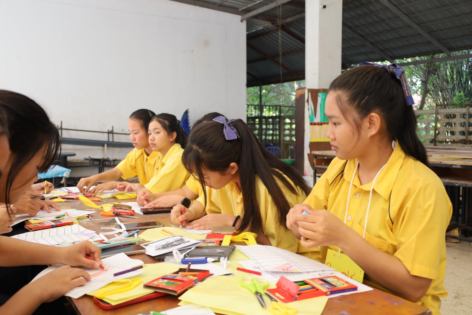 99. วันที่ 15 มกราคม 2569 นำโดยผศ.ดร.ไตรรงค์ เปลี่ยนแสง ผศ.ดร.ปราณี เลิศแก้ว  ดร.ธิดารัตน์  พรหมมา  และนักศึกษาโปรแกรมวิชาวิทยาศาสตร์ทั่วไป ได้จัดค่ายวิชาการให้กับนักเรียนชั้นมัธยมศึกษาปีที่ 3 โรงเรียนเทศบาลบ้านปากทาง จ.พิจิตร