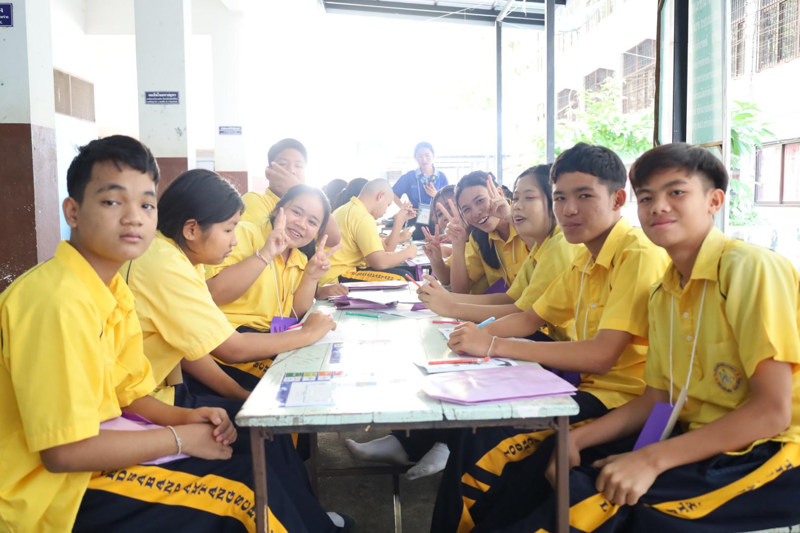 122. วันที่ 15 มกราคม 2569 นำโดยผศ.ดร.ไตรรงค์ เปลี่ยนแสง ผศ.ดร.ปราณี เลิศแก้ว  ดร.ธิดารัตน์  พรหมมา  และนักศึกษาโปรแกรมวิชาวิทยาศาสตร์ทั่วไป ได้จัดค่ายวิชาการให้กับนักเรียนชั้นมัธยมศึกษาปีที่ 3 โรงเรียนเทศบาลบ้านปากทาง จ.พิจิตร