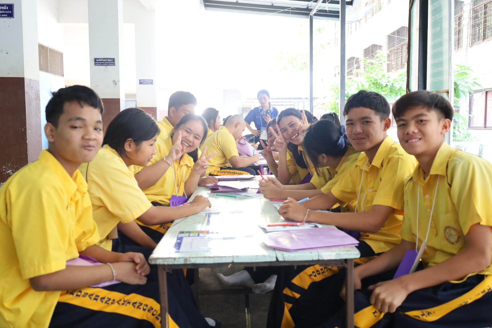 123. วันที่ 15 มกราคม 2569 นำโดยผศ.ดร.ไตรรงค์ เปลี่ยนแสง ผศ.ดร.ปราณี เลิศแก้ว  ดร.ธิดารัตน์  พรหมมา  และนักศึกษาโปรแกรมวิชาวิทยาศาสตร์ทั่วไป ได้จัดค่ายวิชาการให้กับนักเรียนชั้นมัธยมศึกษาปีที่ 3 โรงเรียนเทศบาลบ้านปากทาง จ.พิจิตร