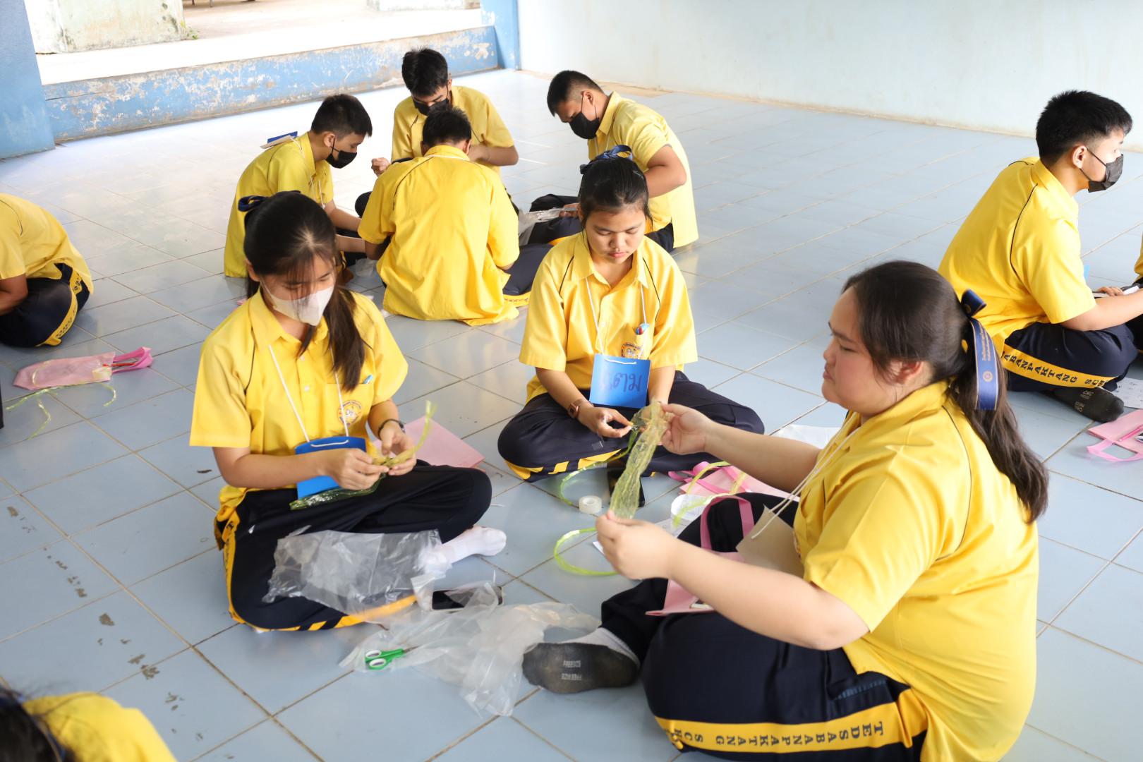 131. วันที่ 15 มกราคม 2569 นำโดยผศ.ดร.ไตรรงค์ เปลี่ยนแสง ผศ.ดร.ปราณี เลิศแก้ว  ดร.ธิดารัตน์  พรหมมา  และนักศึกษาโปรแกรมวิชาวิทยาศาสตร์ทั่วไป ได้จัดค่ายวิชาการให้กับนักเรียนชั้นมัธยมศึกษาปีที่ 3 โรงเรียนเทศบาลบ้านปากทาง จ.พิจิตร