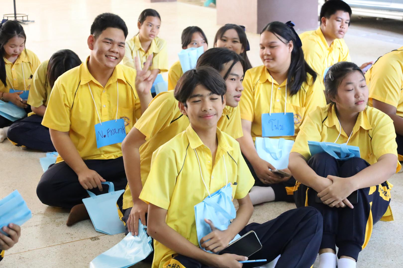 150. วันที่ 15 มกราคม 2569 นำโดยผศ.ดร.ไตรรงค์ เปลี่ยนแสง ผศ.ดร.ปราณี เลิศแก้ว  ดร.ธิดารัตน์  พรหมมา  และนักศึกษาโปรแกรมวิชาวิทยาศาสตร์ทั่วไป ได้จัดค่ายวิชาการให้กับนักเรียนชั้นมัธยมศึกษาปีที่ 3 โรงเรียนเทศบาลบ้านปากทาง จ.พิจิตร