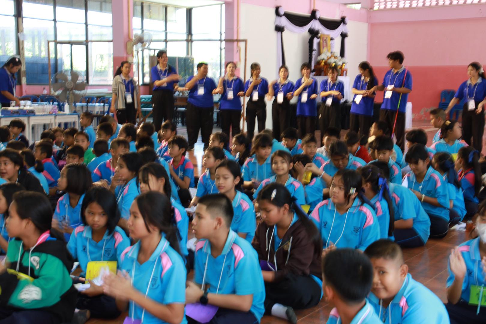 239. วันที่ 27 มกราคม 2569 โปรแกรมวิชาวิทยาศาสตร์ทั่วไป ได้จัดค่ายสเต็มศึกษาให้กับนักเรียนชั้นประถมศึกษาปีที่1-6 ณ โรงเรียนอนุบาลคลองขลุง จ.กำแพงเพชร