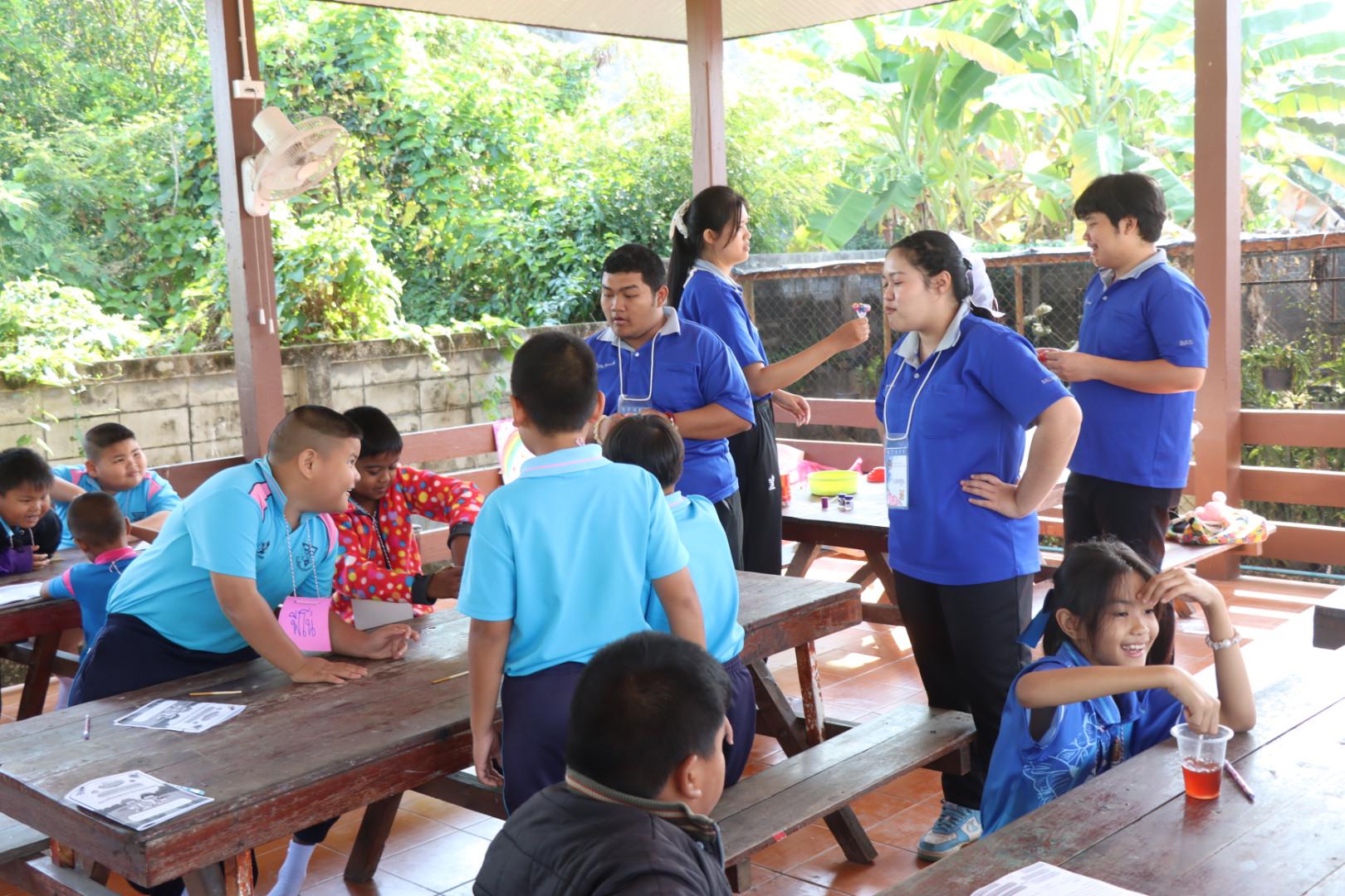 513. วันที่ 27 มกราคม 2569 โปรแกรมวิชาวิทยาศาสตร์ทั่วไป ได้จัดค่ายสเต็มศึกษาให้กับนักเรียนชั้นประถมศึกษาปีที่1-6 ณ โรงเรียนอนุบาลคลองขลุง จ.กำแพงเพชร