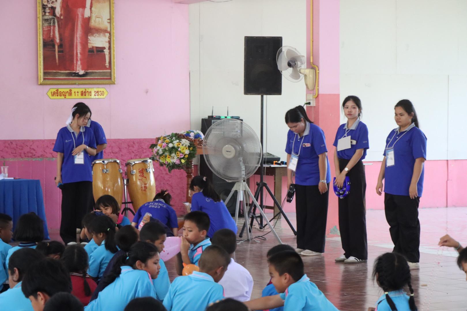 657. วันที่ 27 มกราคม 2569 โปรแกรมวิชาวิทยาศาสตร์ทั่วไป ได้จัดค่ายสเต็มศึกษาให้กับนักเรียนชั้นประถมศึกษาปีที่1-6 ณ โรงเรียนอนุบาลคลองขลุง จ.กำแพงเพชร