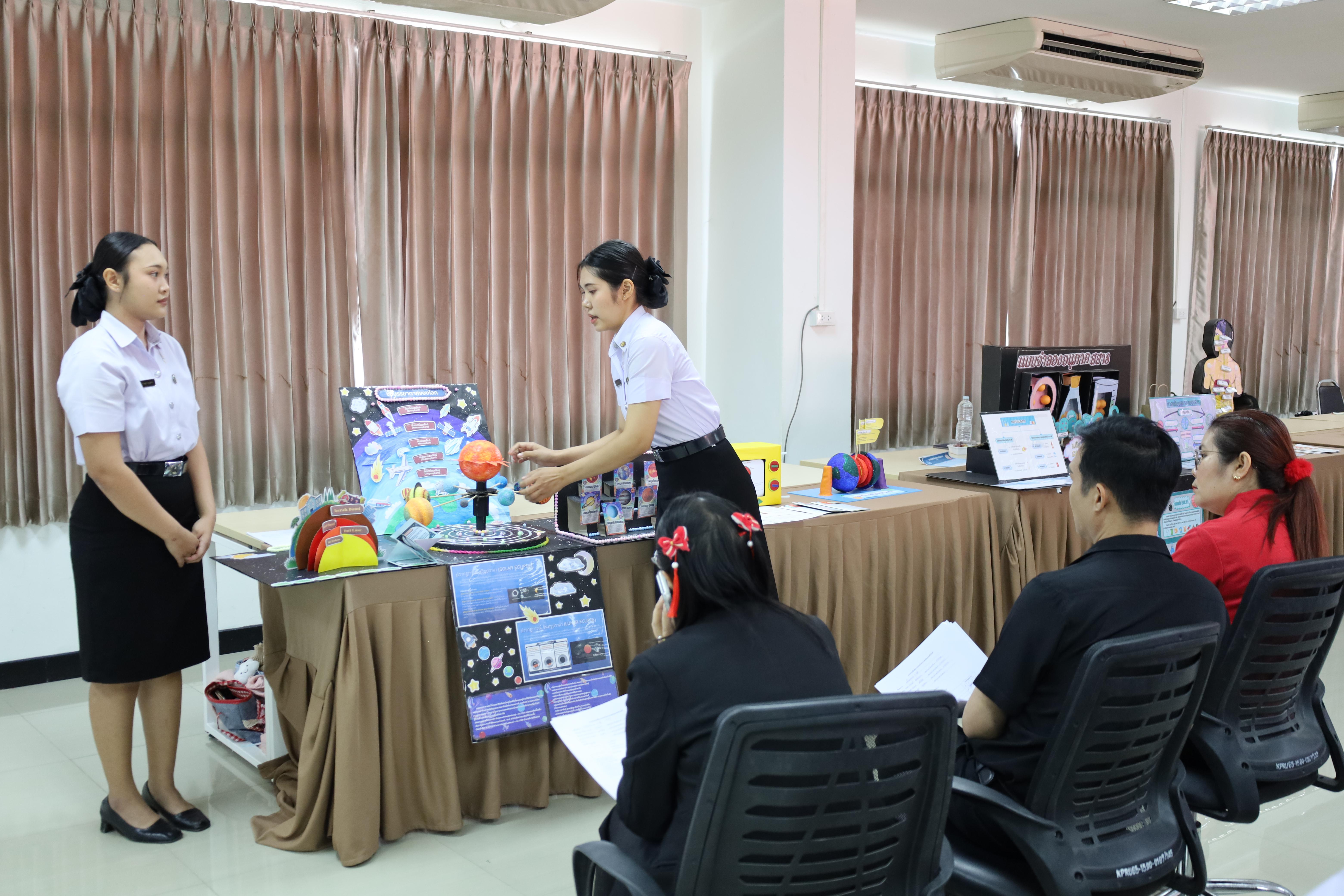 161. วันที่ 18 กุมภาพันธ์ 2569 โปรแกรมวิชาวิทยาศาสตร์ทั่วไป จัดสัมมนาโครงงานวิทยาศาสตร์ ประจำปี2569 ซึ่งได้รับเกียรติจาก ผศ.ดร.ประจบ ขวัญมั่น