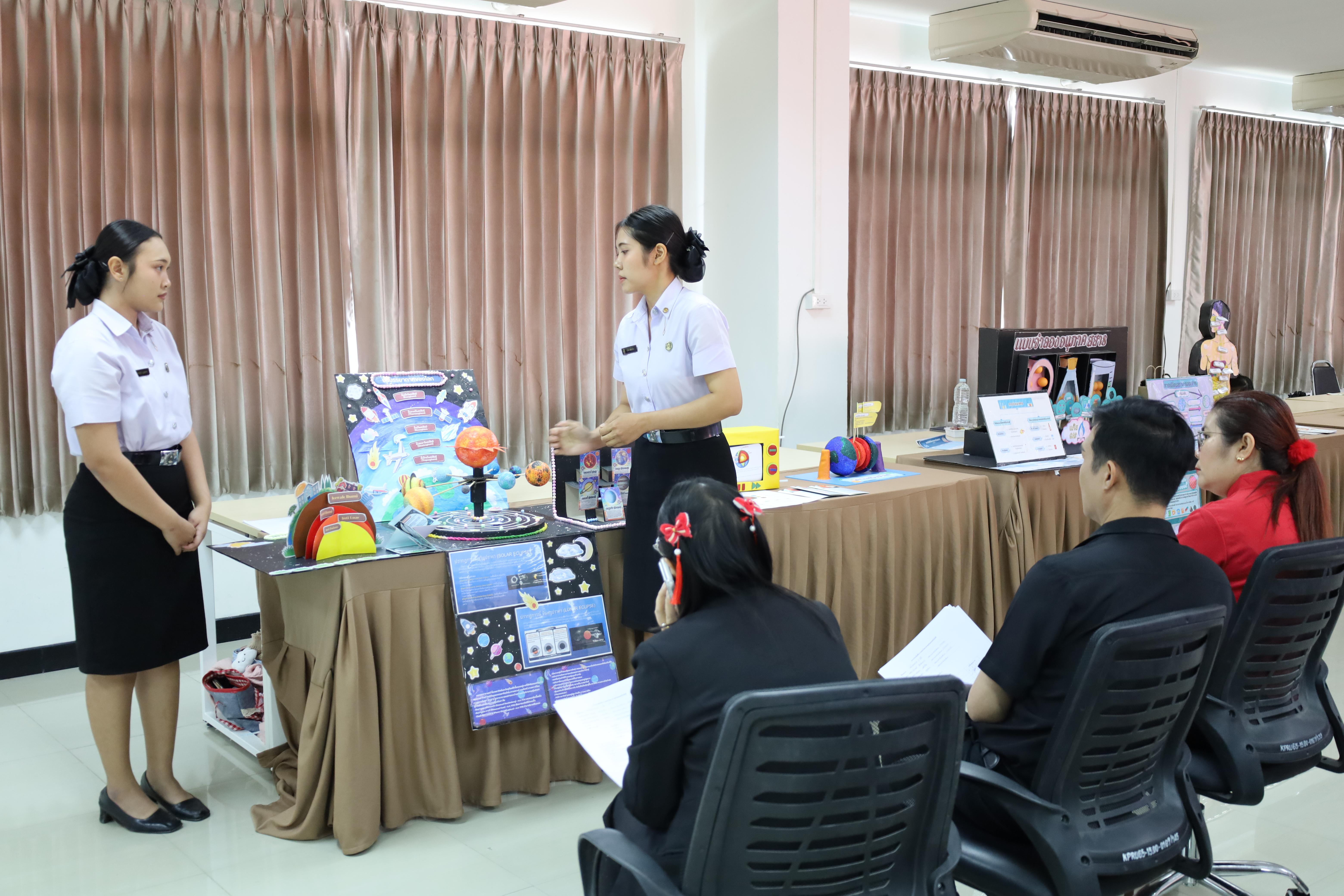 162. วันที่ 18 กุมภาพันธ์ 2569 โปรแกรมวิชาวิทยาศาสตร์ทั่วไป จัดสัมมนาโครงงานวิทยาศาสตร์ ประจำปี2569 ซึ่งได้รับเกียรติจาก ผศ.ดร.ประจบ ขวัญมั่น