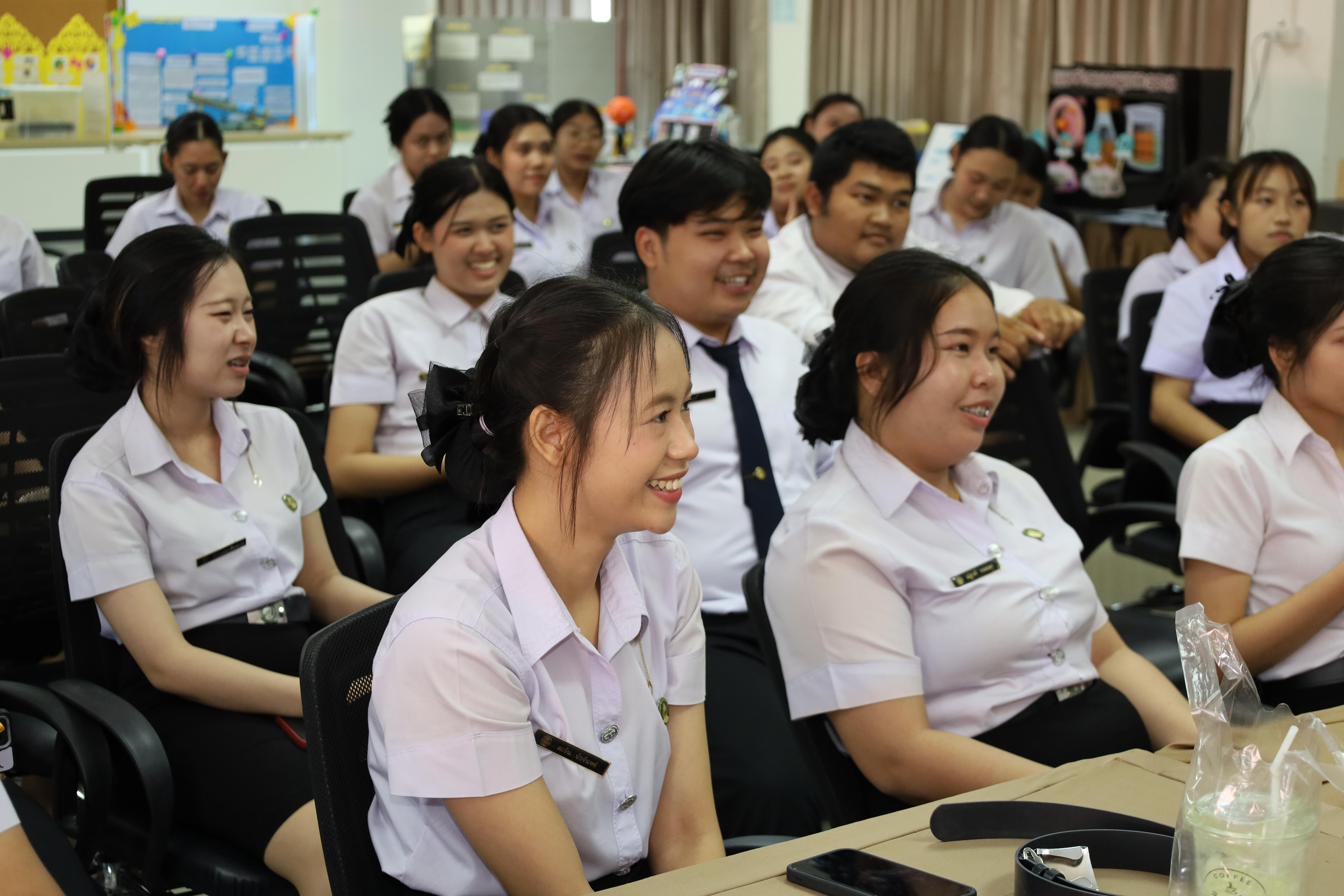 233. วันที่ 18 กุมภาพันธ์ 2569 โปรแกรมวิชาวิทยาศาสตร์ทั่วไป จัดสัมมนาโครงงานวิทยาศาสตร์ ประจำปี2569 ซึ่งได้รับเกียรติจาก ผศ.ดร.ประจบ ขวัญมั่น