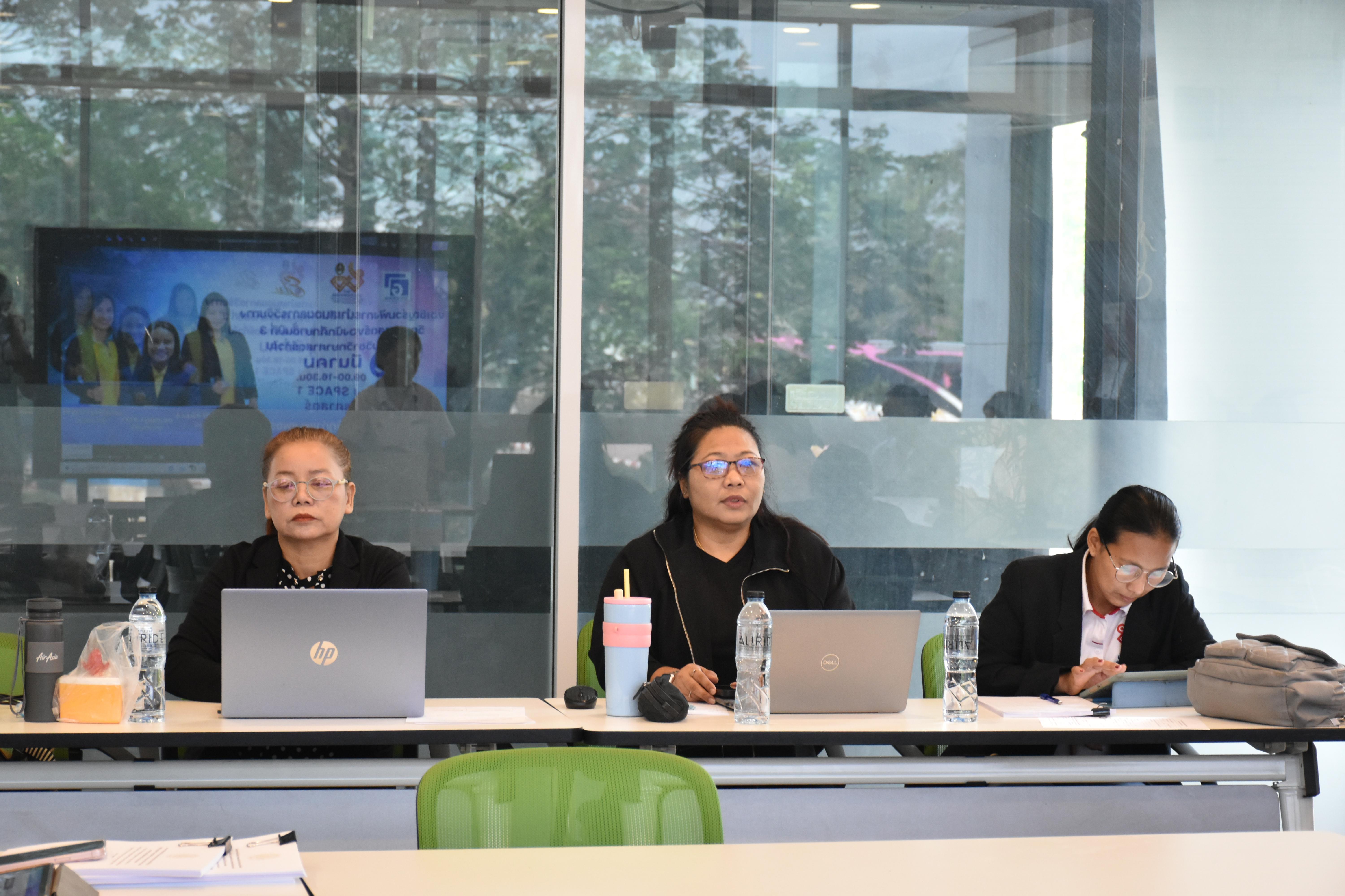 วันที่ 9 มีนาคม 2569 นักศึกษาโปรแกรมวิทยาศาสตร์ทั่วไปชั้นปีที่ 3 ได้นำเสนอผลงานวิจัย โดยมีผศ.วิไลลักษณ์ สวนมะลิ ดร.เกษฏา สาลา ผศ.สุวิชญา บัวชาติ เป็นผู้ทรงคุณวุฒิ