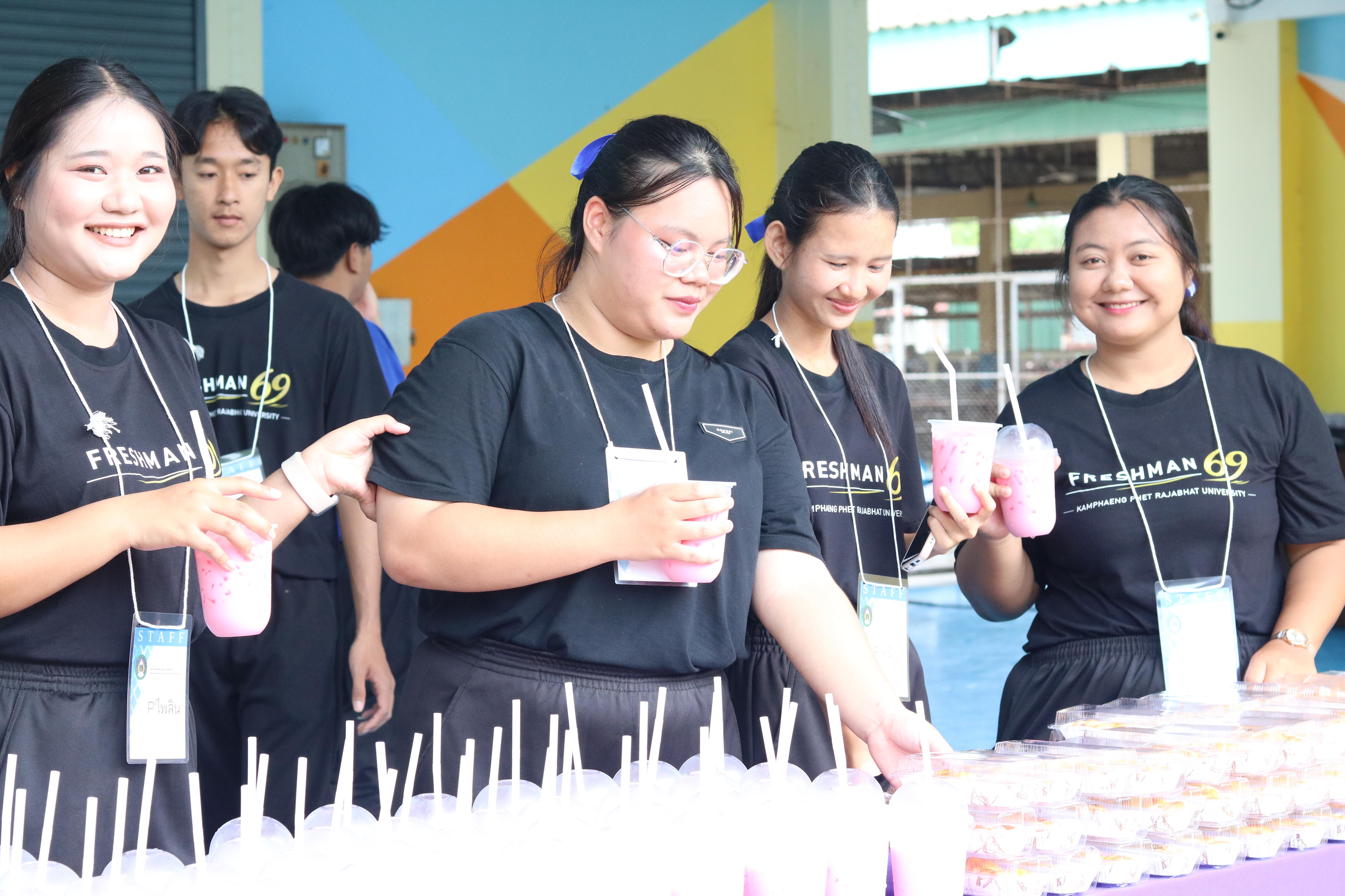 95. วันที่ 15 กรกฎาคม 2569 โปรแกรมวิชาวิทยาศาสตร์ทั่วไป ได้จัดค่ายบูรณาการพันธกิจระดับหลักสูตรเพื่อพัฒนาทักษะในศตวรรษที่ 21 ณ โรงเรียนเทศบาล 2 (วัดทุ่งสวน)
