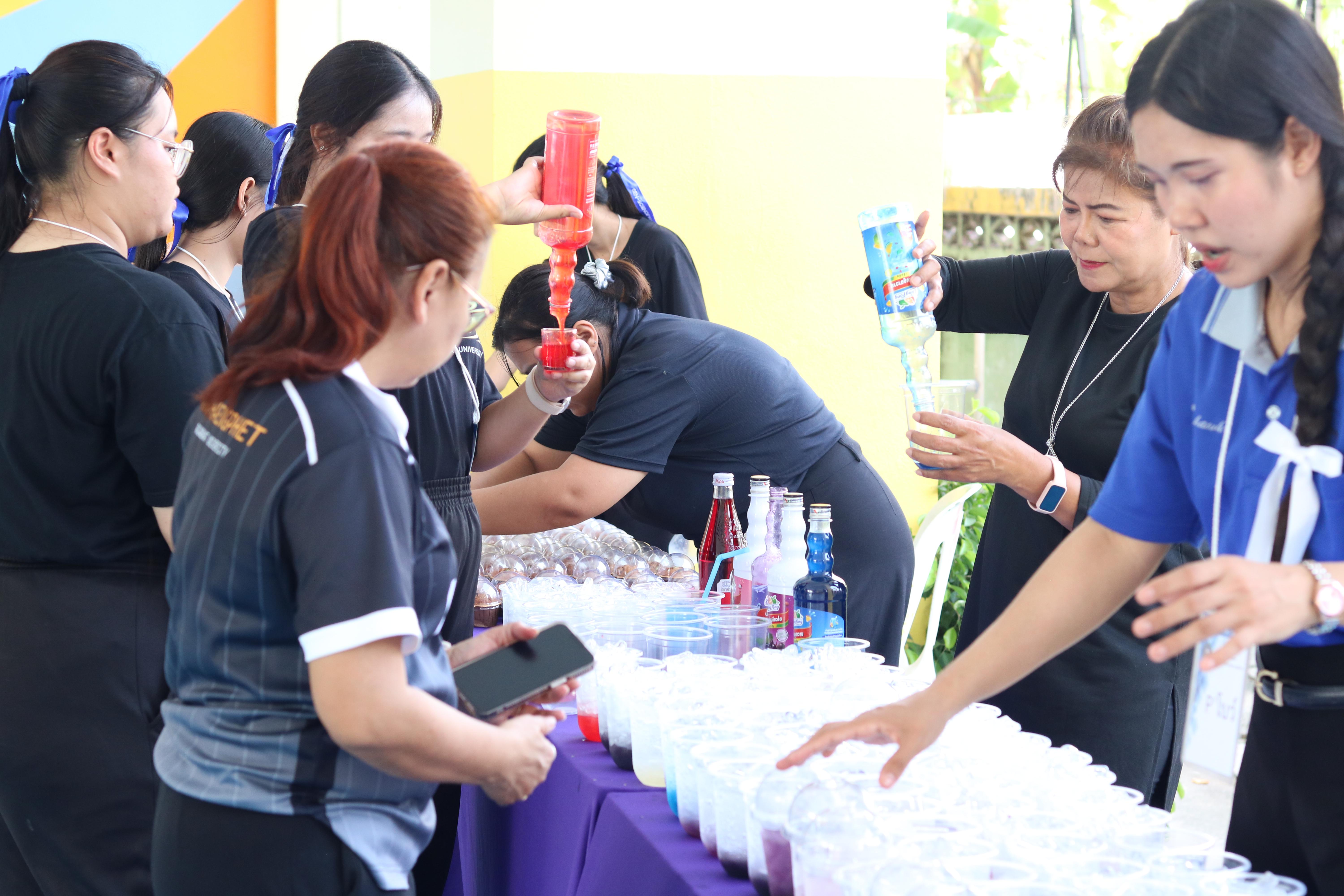 134. วันที่ 15 กรกฎาคม 2569 โปรแกรมวิชาวิทยาศาสตร์ทั่วไป ได้จัดค่ายบูรณาการพันธกิจระดับหลักสูตรเพื่อพัฒนาทักษะในศตวรรษที่ 21 ณ โรงเรียนเทศบาล 2 (วัดทุ่งสวน)