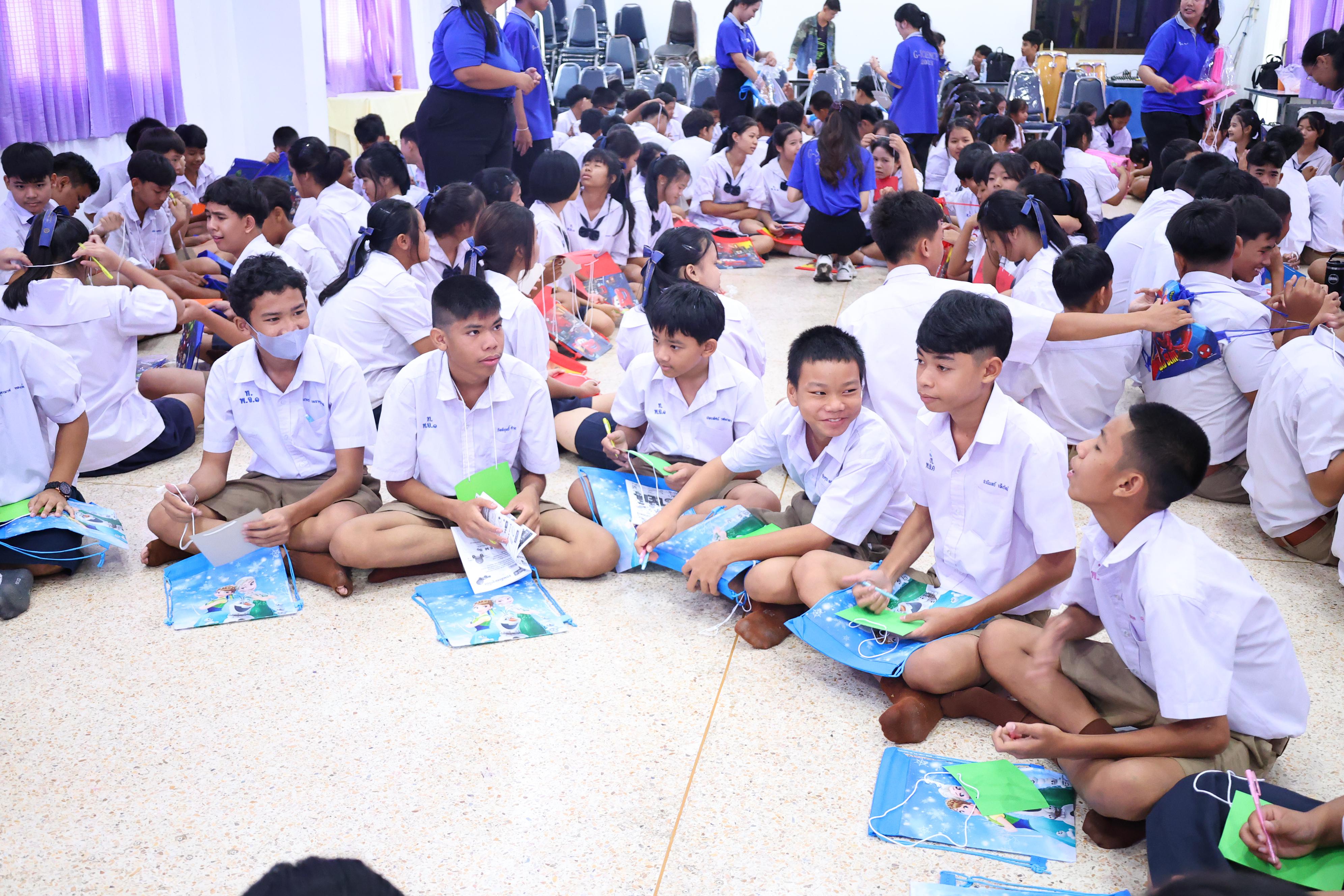 57. วันที่ 24 สิงหาคม 2569 โปรแกรมวิชาวิทยาศาสตร์ทั่วไป ได้จัดกิจกรรมค่ายสเต็มศึกษา ณ โรงเรียนเทศบาลบ้านปากทาง จังหวัดพิจิตร