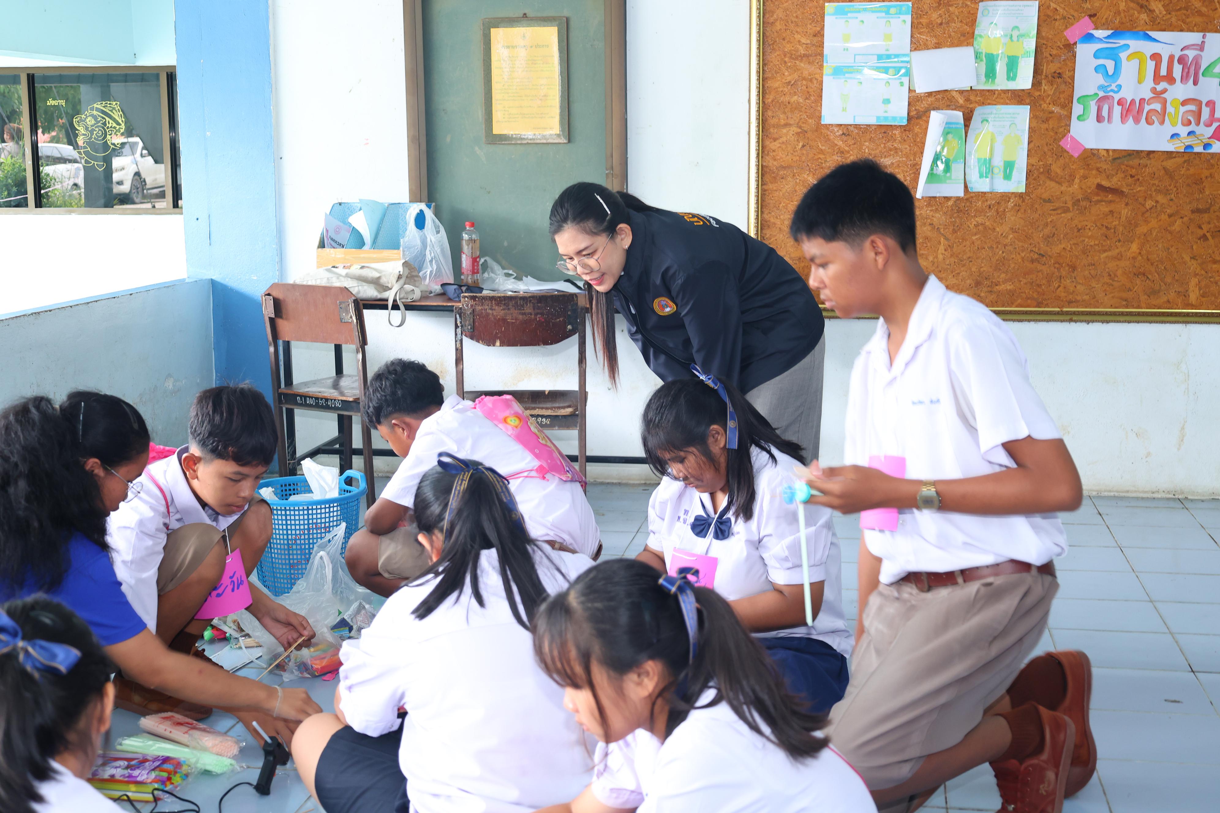 97. วันที่ 24 สิงหาคม 2569 โปรแกรมวิชาวิทยาศาสตร์ทั่วไป ได้จัดกิจกรรมค่ายสเต็มศึกษา ณ โรงเรียนเทศบาลบ้านปากทาง จังหวัดพิจิตร