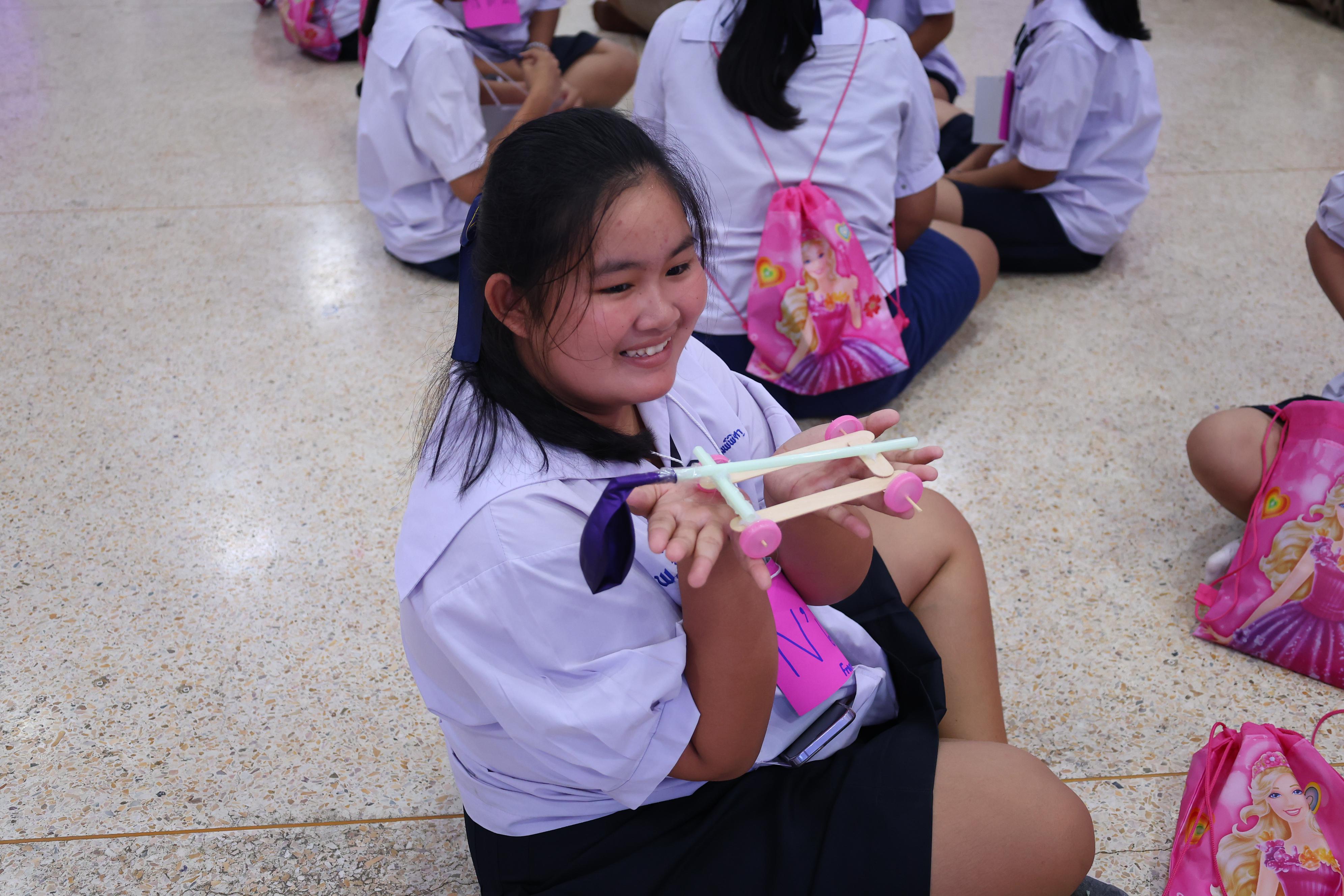 138. วันที่ 24 สิงหาคม 2569 โปรแกรมวิชาวิทยาศาสตร์ทั่วไป ได้จัดกิจกรรมค่ายสเต็มศึกษา ณ โรงเรียนเทศบาลบ้านปากทาง จังหวัดพิจิตร