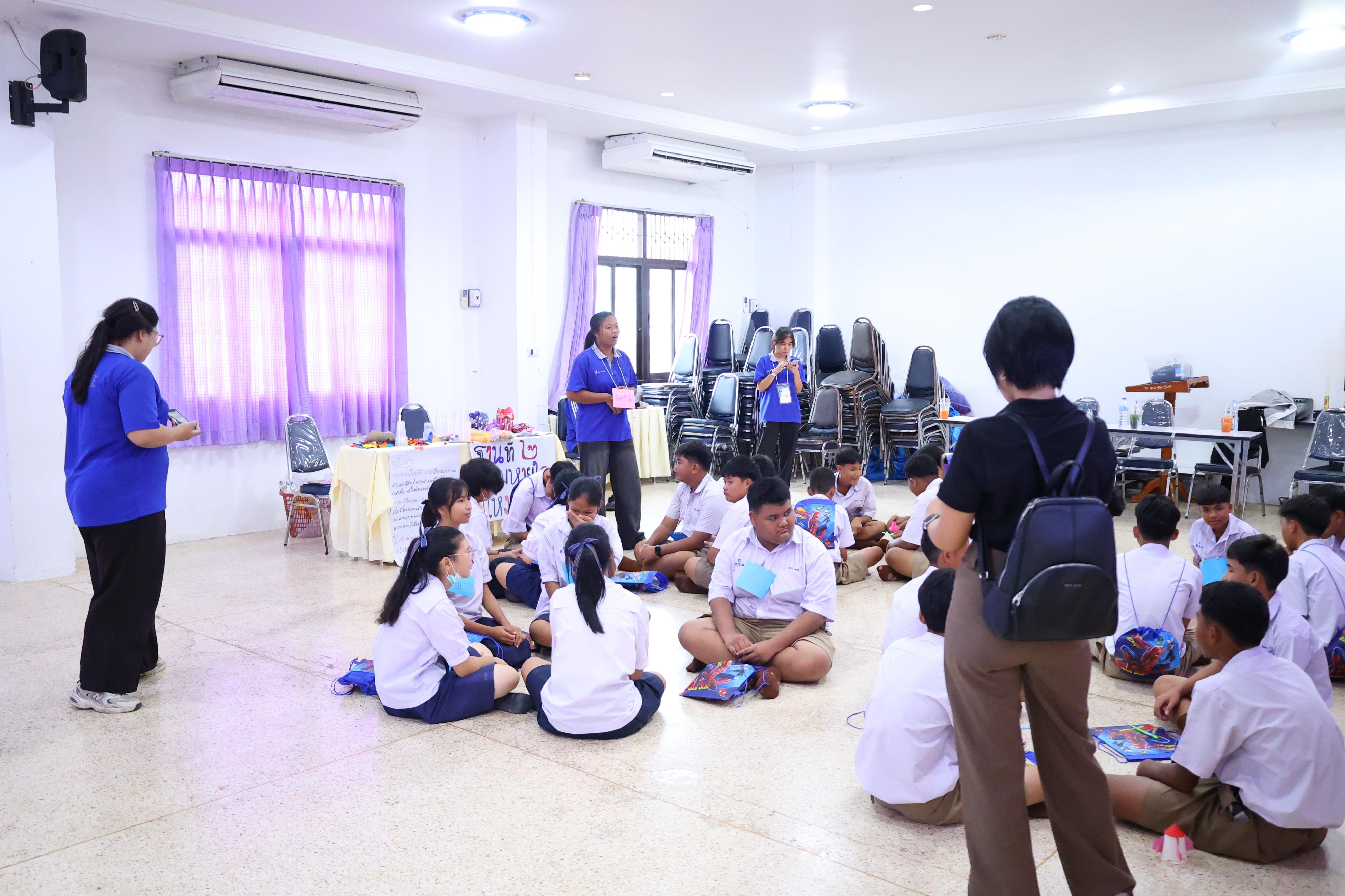 146. วันที่ 24 สิงหาคม 2569 โปรแกรมวิชาวิทยาศาสตร์ทั่วไป ได้จัดกิจกรรมค่ายสเต็มศึกษา ณ โรงเรียนเทศบาลบ้านปากทาง จังหวัดพิจิตร
