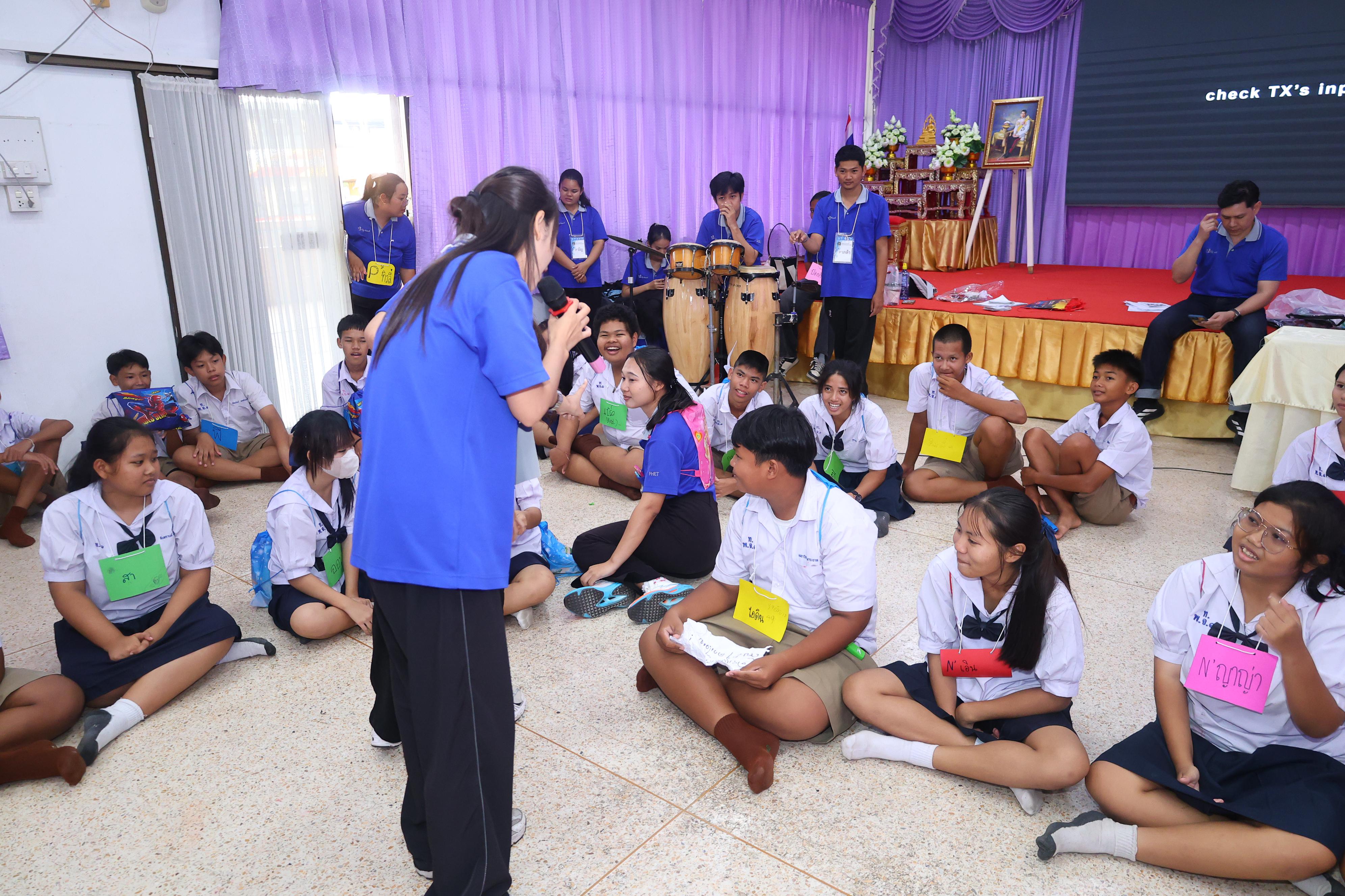 171. วันที่ 24 สิงหาคม 2569 โปรแกรมวิชาวิทยาศาสตร์ทั่วไป ได้จัดกิจกรรมค่ายสเต็มศึกษา ณ โรงเรียนเทศบาลบ้านปากทาง จังหวัดพิจิตร