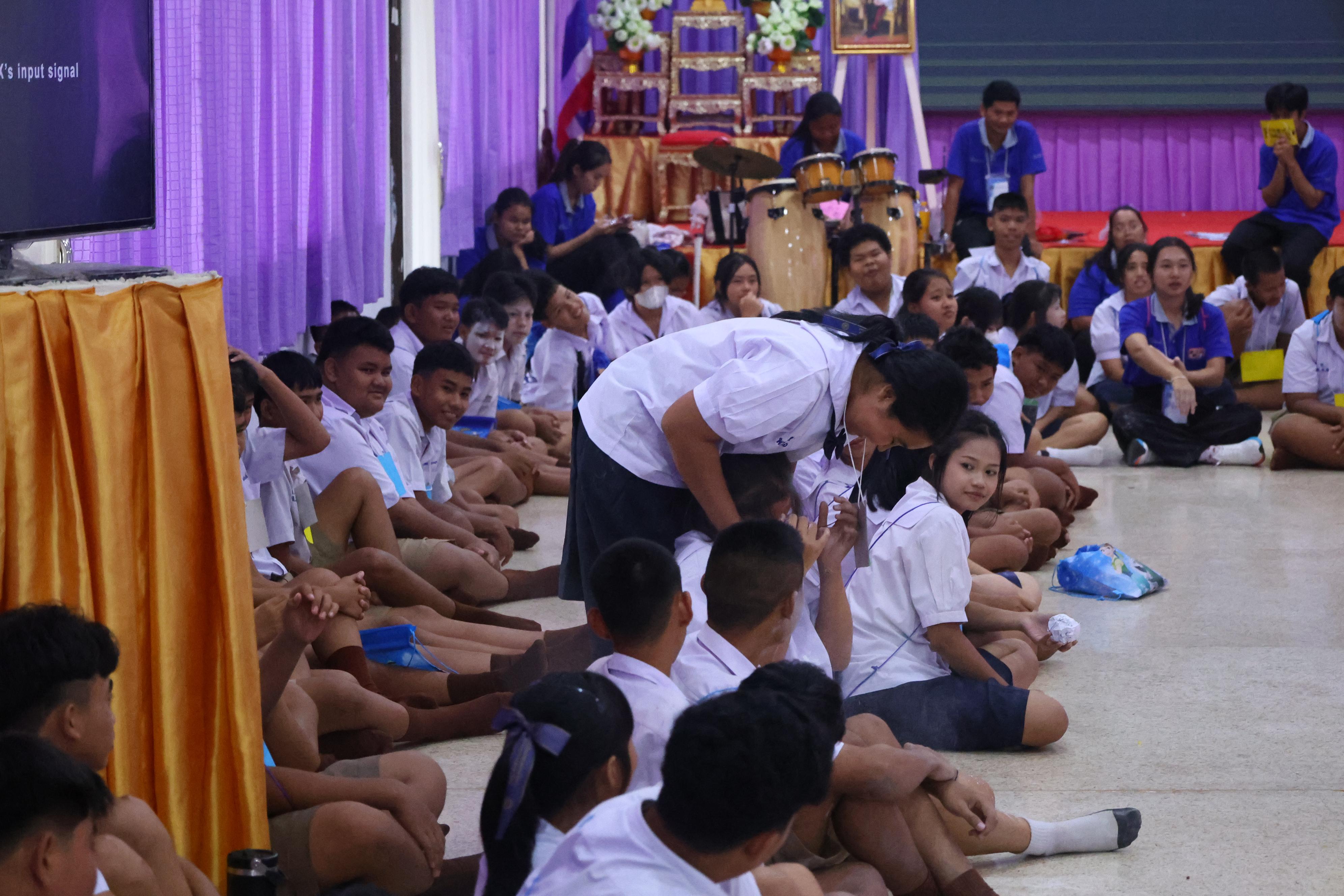 174. วันที่ 24 สิงหาคม 2569 โปรแกรมวิชาวิทยาศาสตร์ทั่วไป ได้จัดกิจกรรมค่ายสเต็มศึกษา ณ โรงเรียนเทศบาลบ้านปากทาง จังหวัดพิจิตร