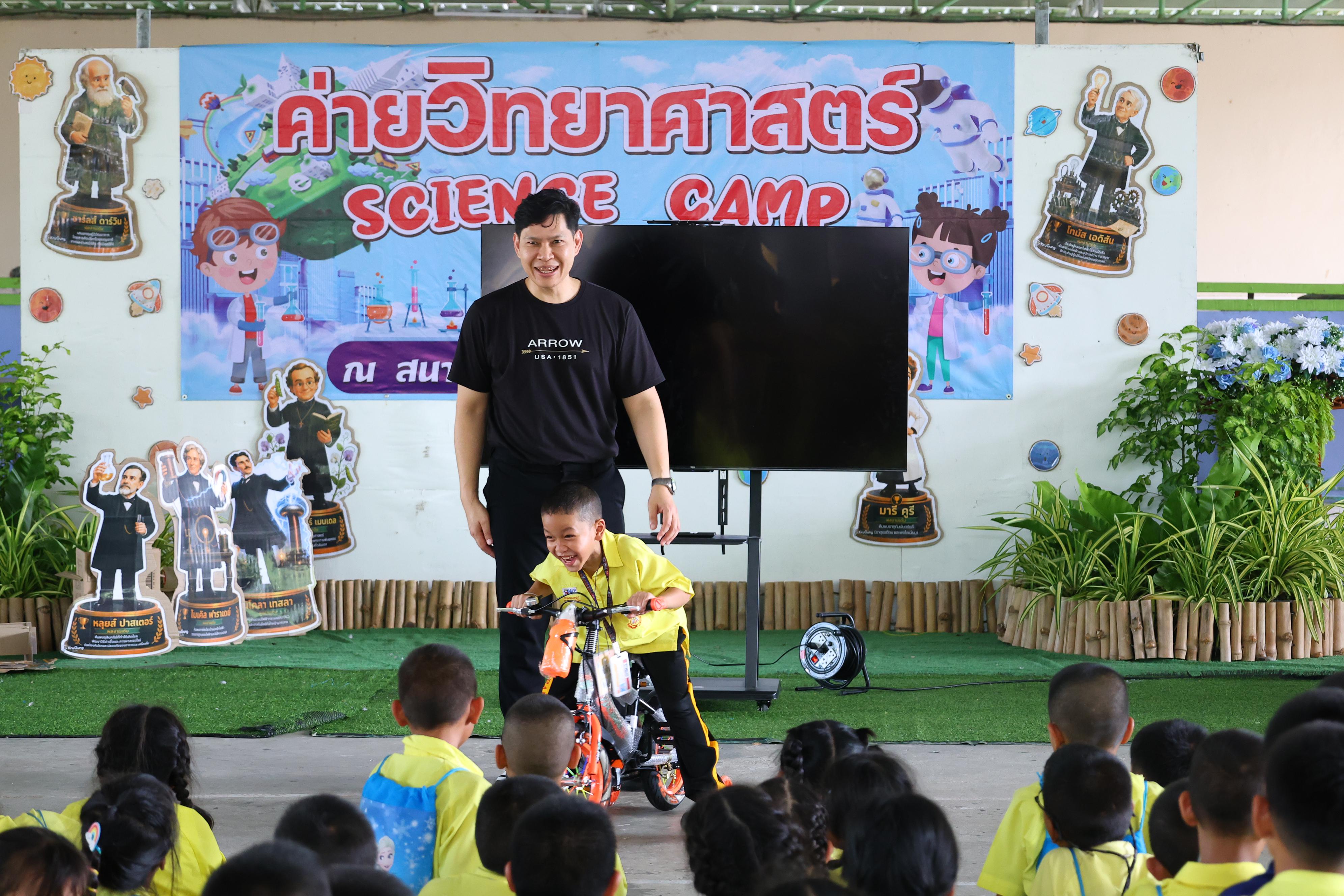 158. วันที่ 27-28 สิงหาคม 2569 โปรแกรมวิชาวิทยาศาสตร์ทั่วไปได้จัดค่ายสเต็มศึกษา ณ โรงเรียนศรีวรลักษณ์ อ.ขาณุวรลักษบุรี จ.กำแพงเพชร