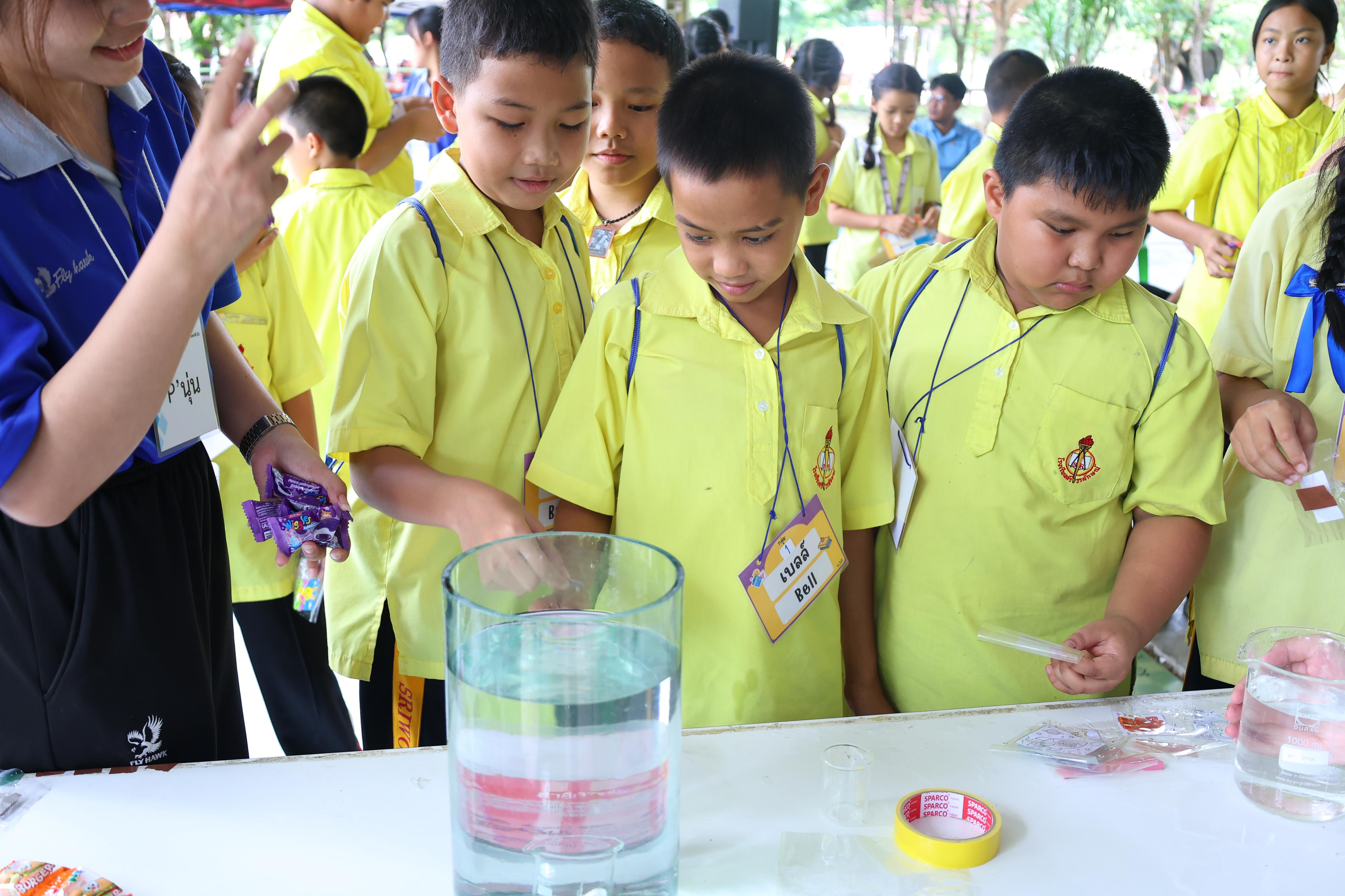 356. วันที่ 27-28 สิงหาคม 2569 โปรแกรมวิชาวิทยาศาสตร์ทั่วไปได้จัดค่ายสเต็มศึกษา ณ โรงเรียนศรีวรลักษณ์ อ.ขาณุวรลักษบุรี จ.กำแพงเพชร