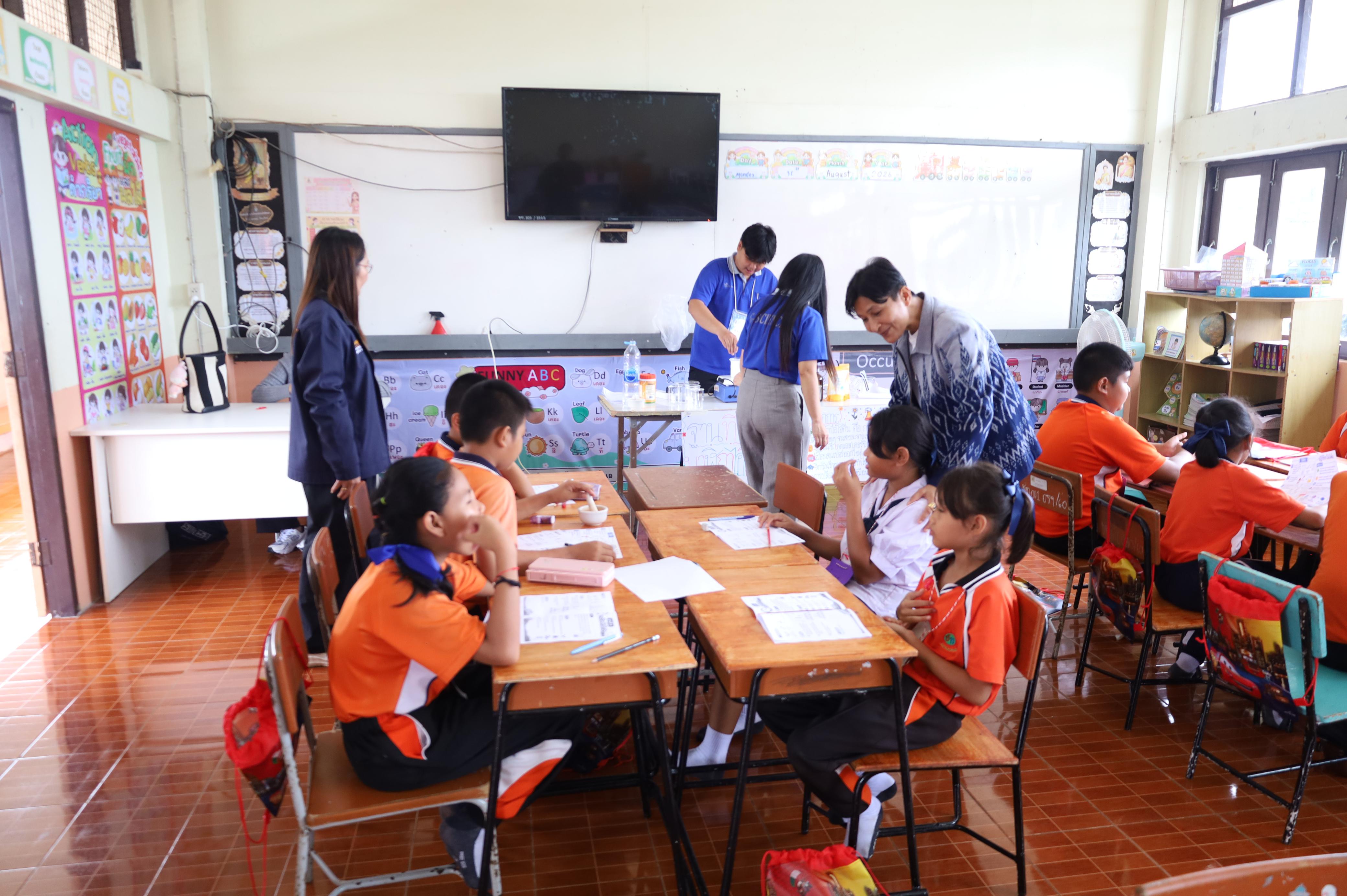 38. วันที่ 29 สิงหาคม 2569 โปรแกรมวิชาวิทยาศาสตร์ทั่วไป คณะครุศาสตร์ มหาวิทยาลัยราชภักกำแพงเพชร จัดค่าย STEM ให้กับน้องๆ โรงเรียนชุมชนบ้านคณฑี อ.เมือง จ.กำแพงเพชร
