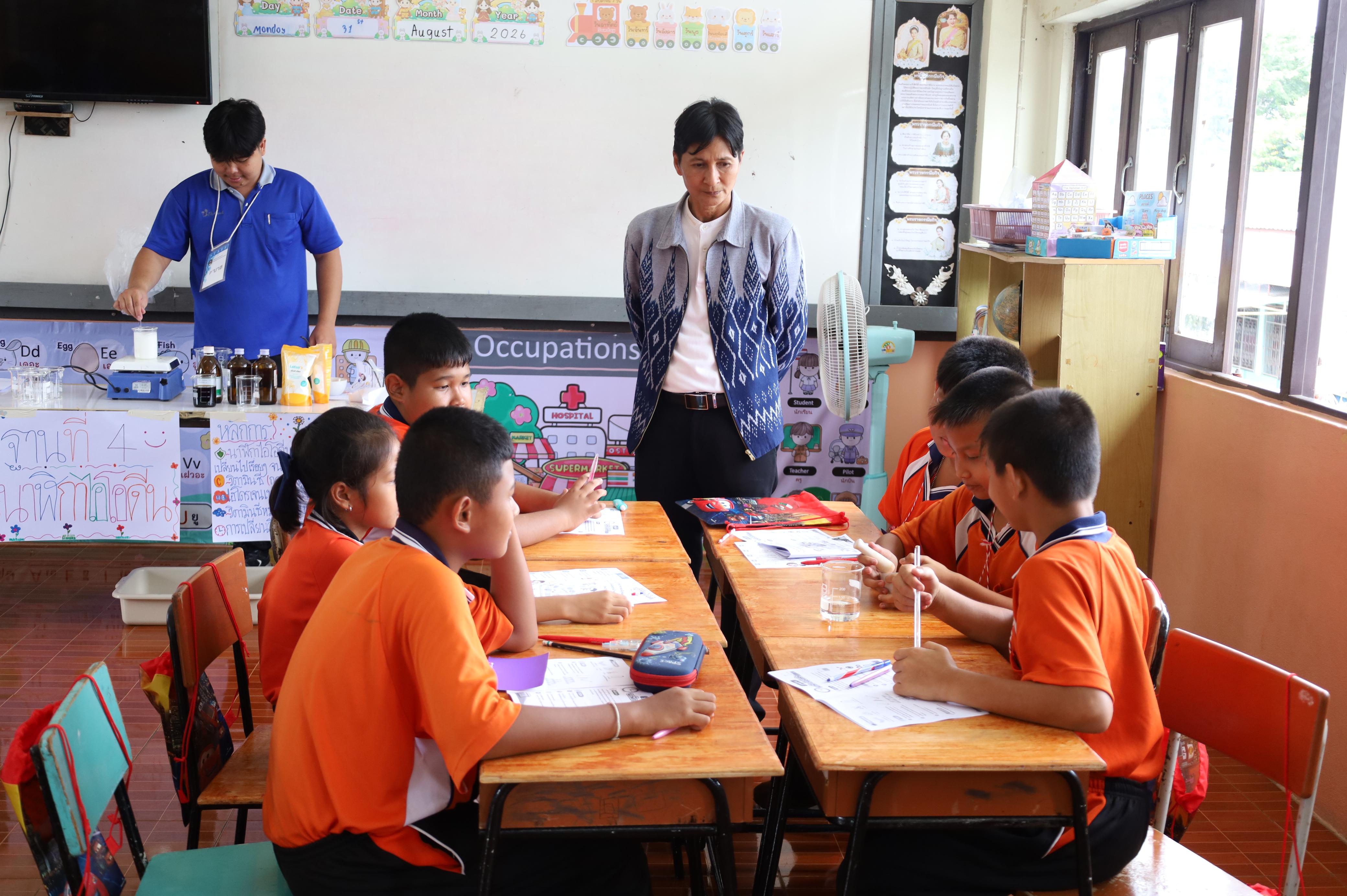 43. วันที่ 29 สิงหาคม 2569 โปรแกรมวิชาวิทยาศาสตร์ทั่วไป คณะครุศาสตร์ มหาวิทยาลัยราชภักกำแพงเพชร จัดค่าย STEM ให้กับน้องๆ โรงเรียนชุมชนบ้านคณฑี อ.เมือง จ.กำแพงเพชร