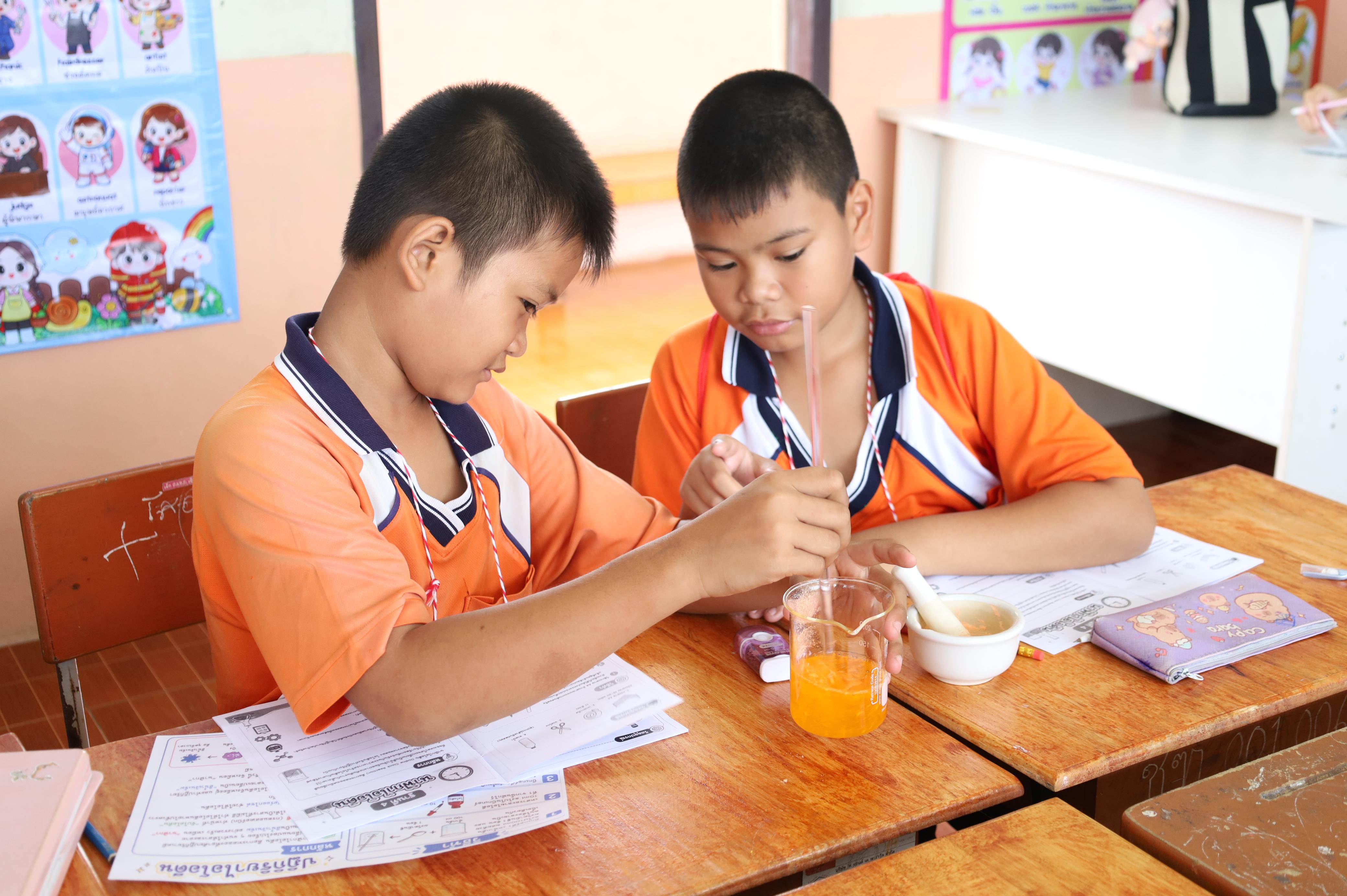 51. วันที่ 29 สิงหาคม 2569 โปรแกรมวิชาวิทยาศาสตร์ทั่วไป คณะครุศาสตร์ มหาวิทยาลัยราชภักกำแพงเพชร จัดค่าย STEM ให้กับน้องๆ โรงเรียนชุมชนบ้านคณฑี อ.เมือง จ.กำแพงเพชร