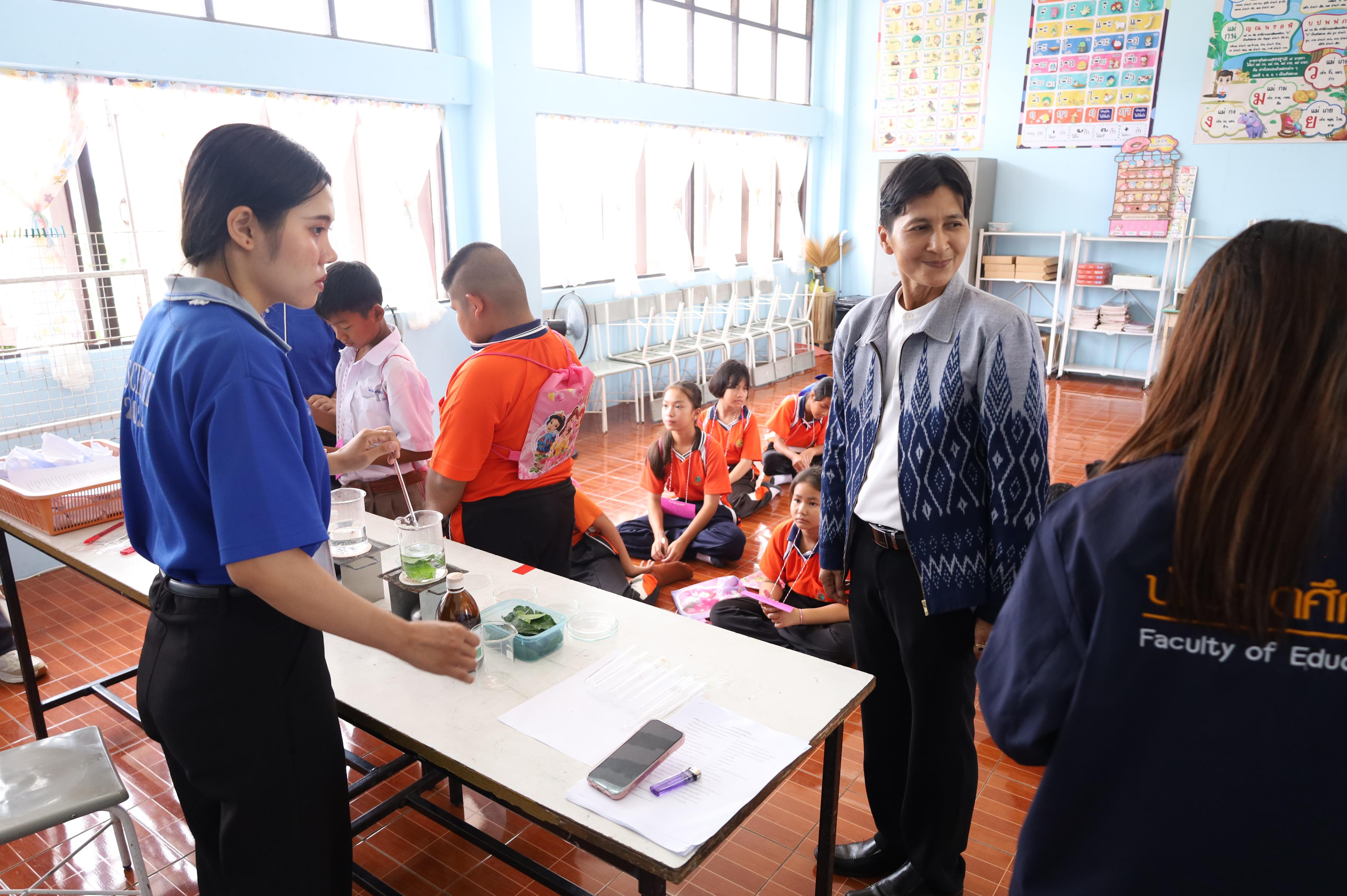 64. วันที่ 29 สิงหาคม 2569 โปรแกรมวิชาวิทยาศาสตร์ทั่วไป คณะครุศาสตร์ มหาวิทยาลัยราชภักกำแพงเพชร จัดค่าย STEM ให้กับน้องๆ โรงเรียนชุมชนบ้านคณฑี อ.เมือง จ.กำแพงเพชร