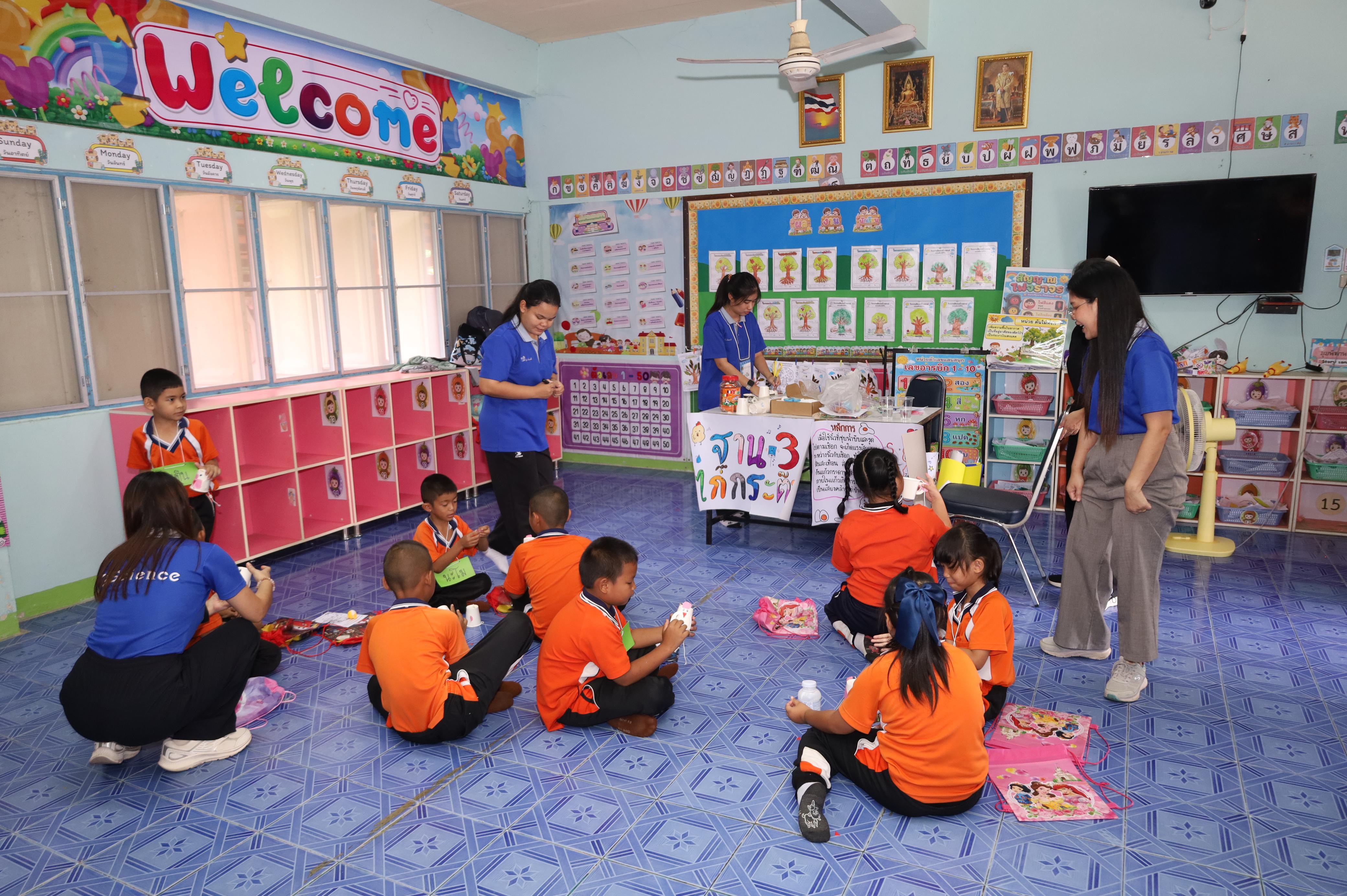 76. วันที่ 29 สิงหาคม 2569 โปรแกรมวิชาวิทยาศาสตร์ทั่วไป คณะครุศาสตร์ มหาวิทยาลัยราชภักกำแพงเพชร จัดค่าย STEM ให้กับน้องๆ โรงเรียนชุมชนบ้านคณฑี อ.เมือง จ.กำแพงเพชร