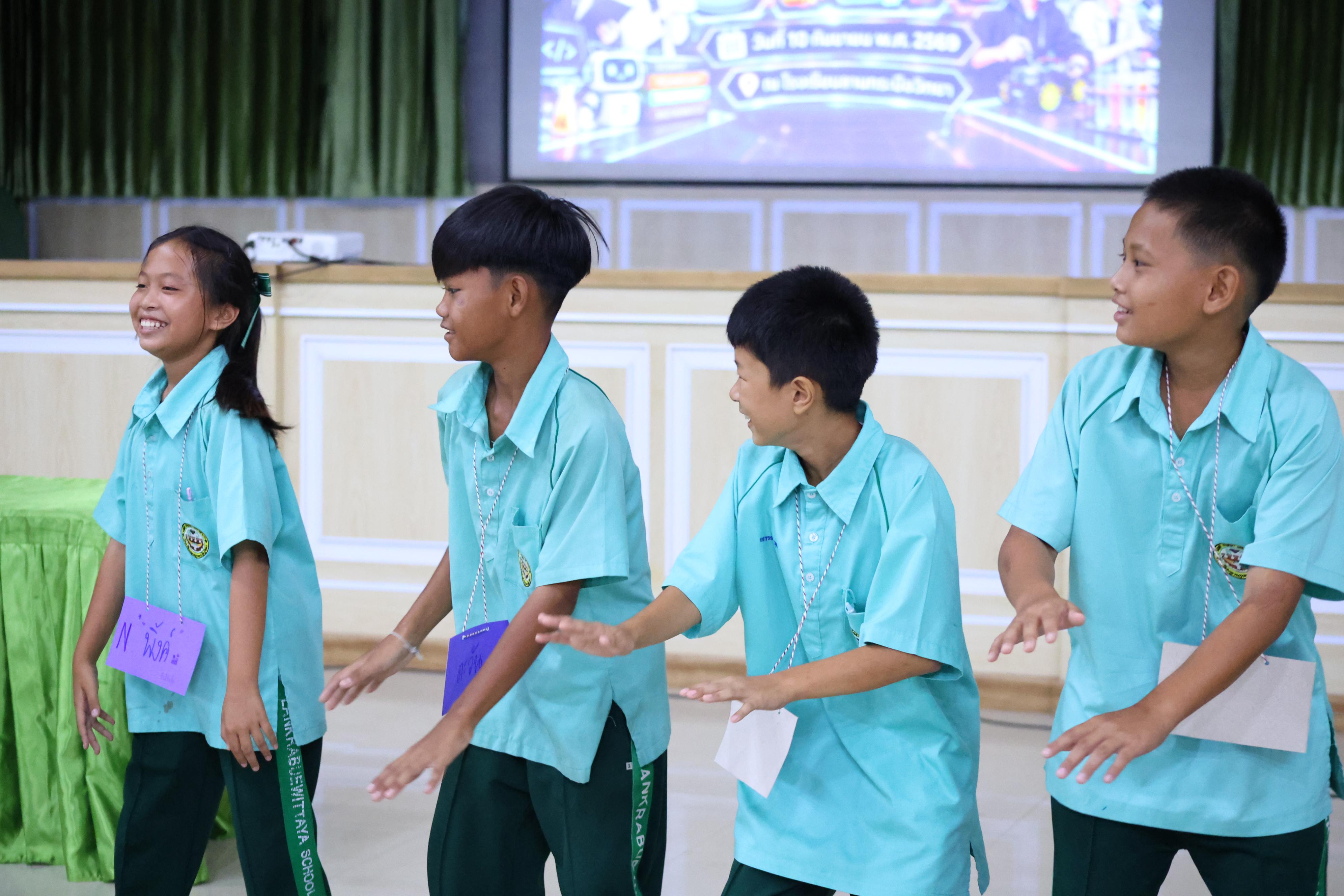 60. วันที่ 10 กันยายน 2569 โปรแกรมวิชาวิทยาศาสตร์ทั่วไป ได้จัดค่ายสเต็มศึกษา ณ โรงเรียนลานกระบือวิทยา
