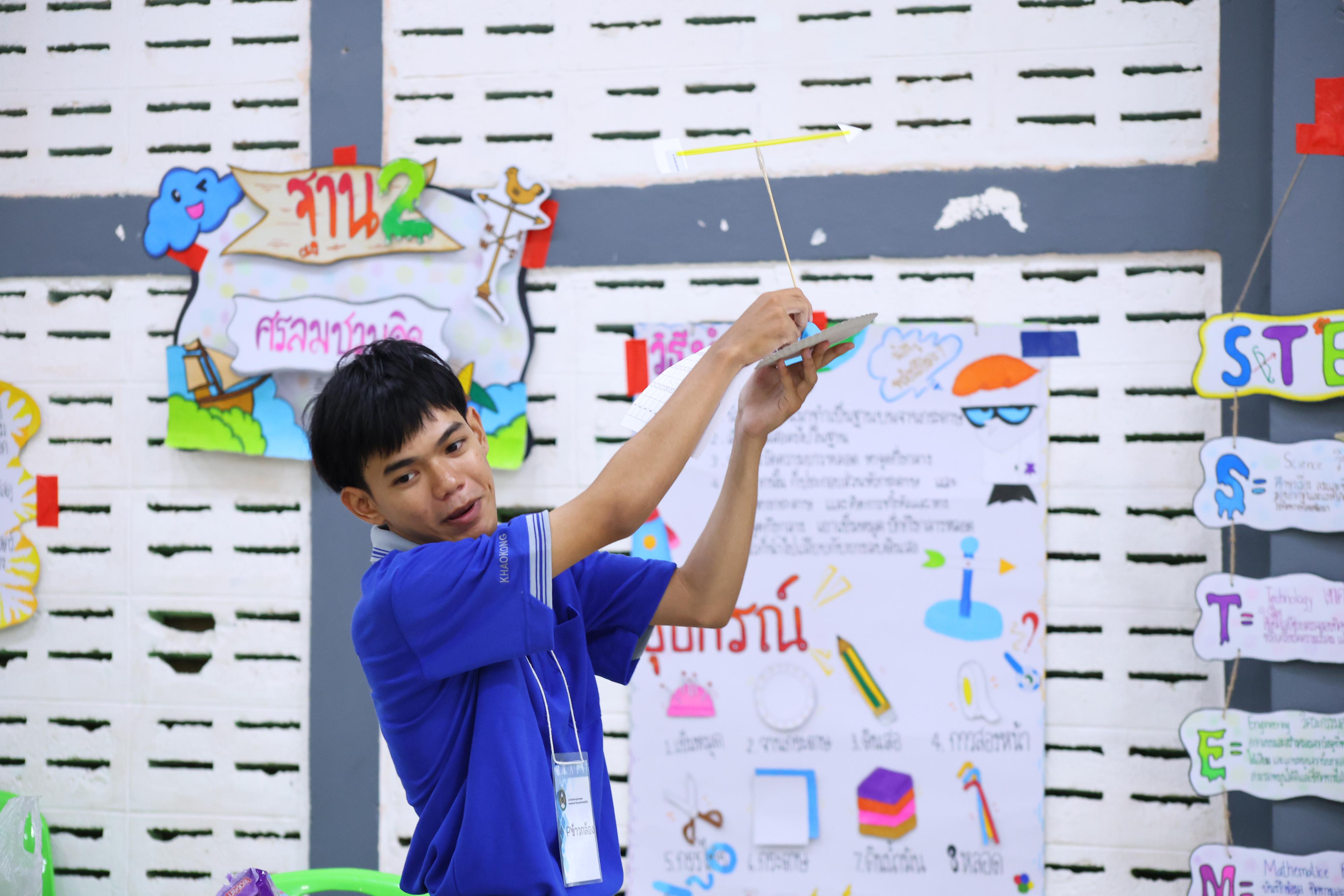 100. วันที่ 10 กันยายน 2569 โปรแกรมวิชาวิทยาศาสตร์ทั่วไป ได้จัดค่ายสเต็มศึกษา ณ โรงเรียนลานกระบือวิทยา