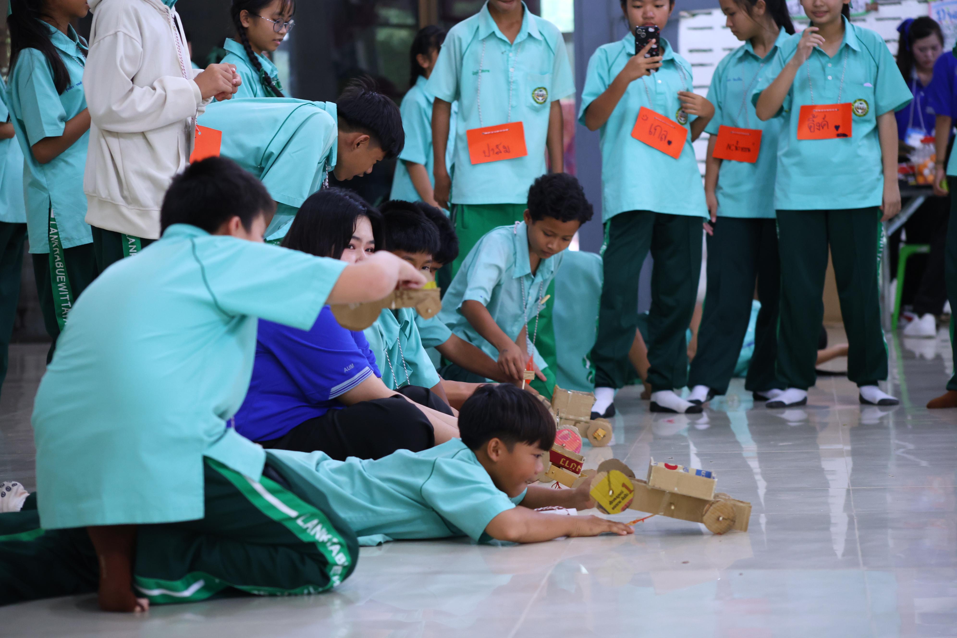 248. วันที่ 10 กันยายน 2569 โปรแกรมวิชาวิทยาศาสตร์ทั่วไป ได้จัดค่ายสเต็มศึกษา ณ โรงเรียนลานกระบือวิทยา