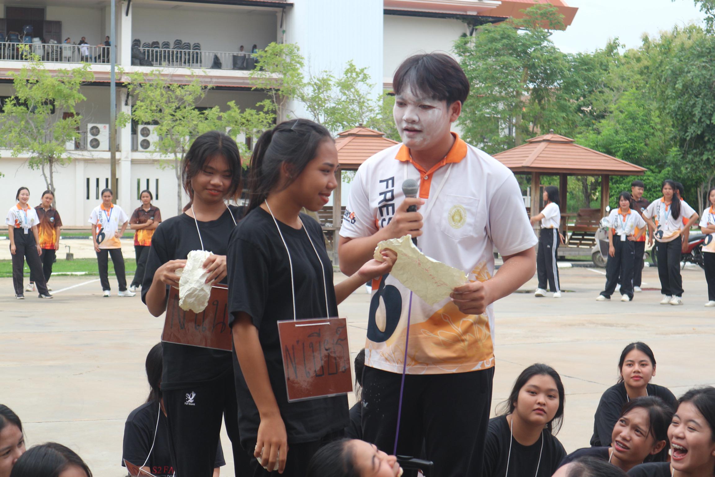 54. วันที่ 30 กรกฎาคม 2567 โปรแกรมวิชาสังคมศึกษา คณะครุศาสตร์ จัดกิจกรรมเฉลยสายรหัส และสันทนาการ ให้กับนักศึกษาชั้นปีที่ 1 