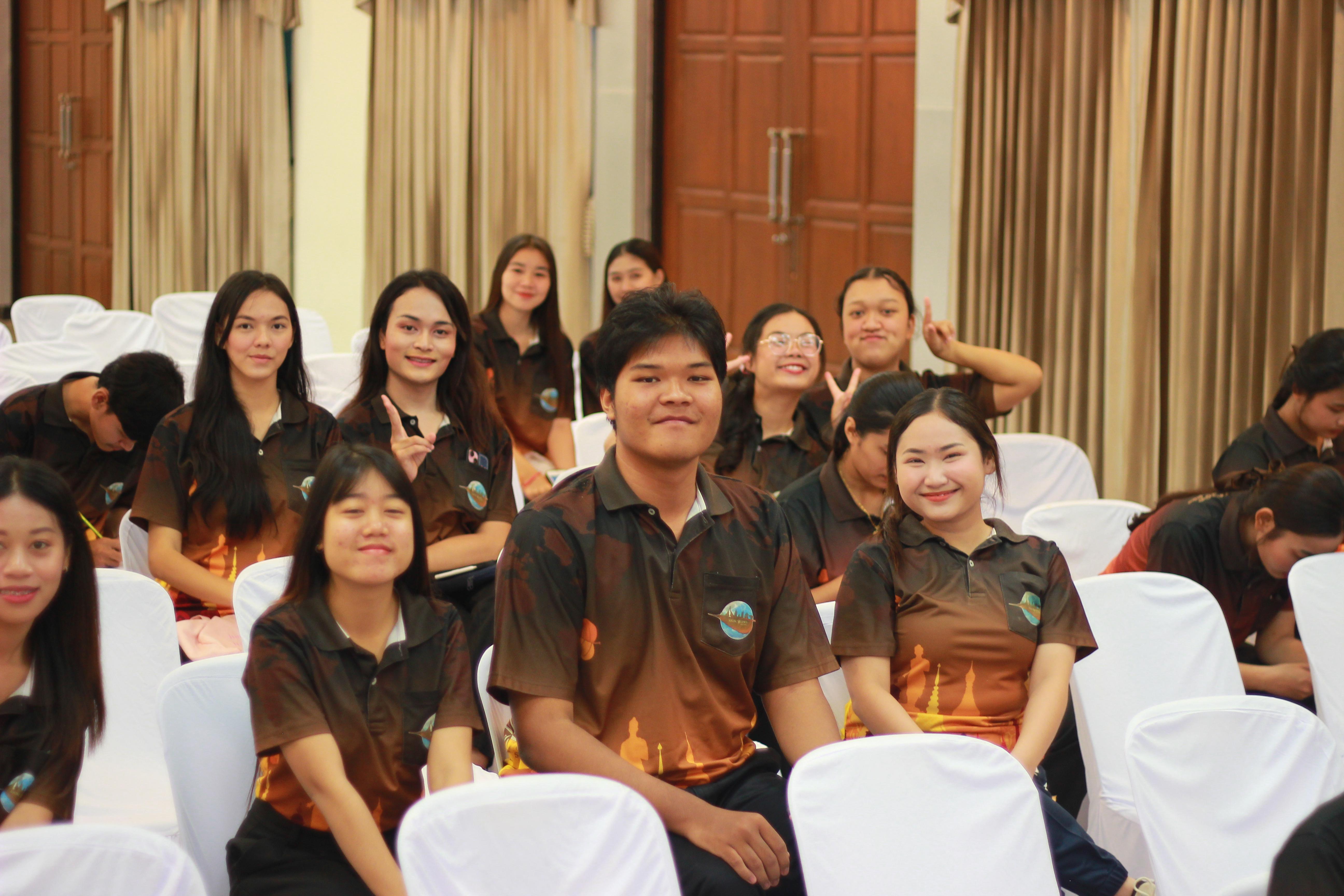 29. วันที่ 7 กันยายน 2567 โปรแกรมวิชาสังคมศึกษา คณะครุศาสตร์ จัดกิจกรรมสานสัมพันธ์สายใยสังคมศึกษา เพื่อเสริมสร้างความสัมพันธ์ที่ดีให้กับนักศึกษาชั้นปีที่ 1 ช่วงเช้า พิธีทำบุญตักบาตร และบายศรีสู่ขวัญ