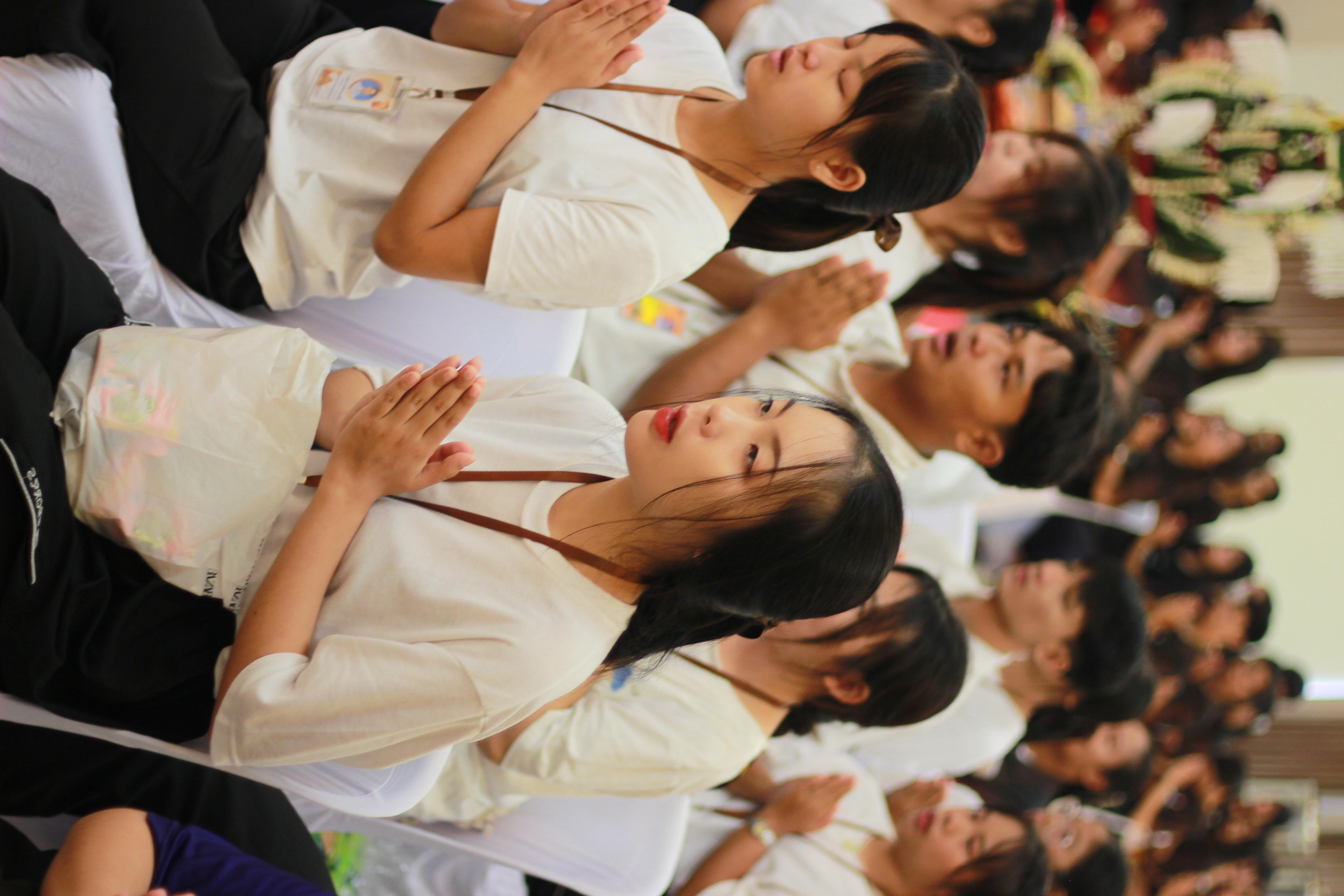 77. วันที่ 7 กันยายน 2567 โปรแกรมวิชาสังคมศึกษา คณะครุศาสตร์ จัดกิจกรรมสานสัมพันธ์สายใยสังคมศึกษา เพื่อเสริมสร้างความสัมพันธ์ที่ดีให้กับนักศึกษาชั้นปีที่ 1 ช่วงเช้า พิธีทำบุญตักบาตร และบายศรีสู่ขวัญ