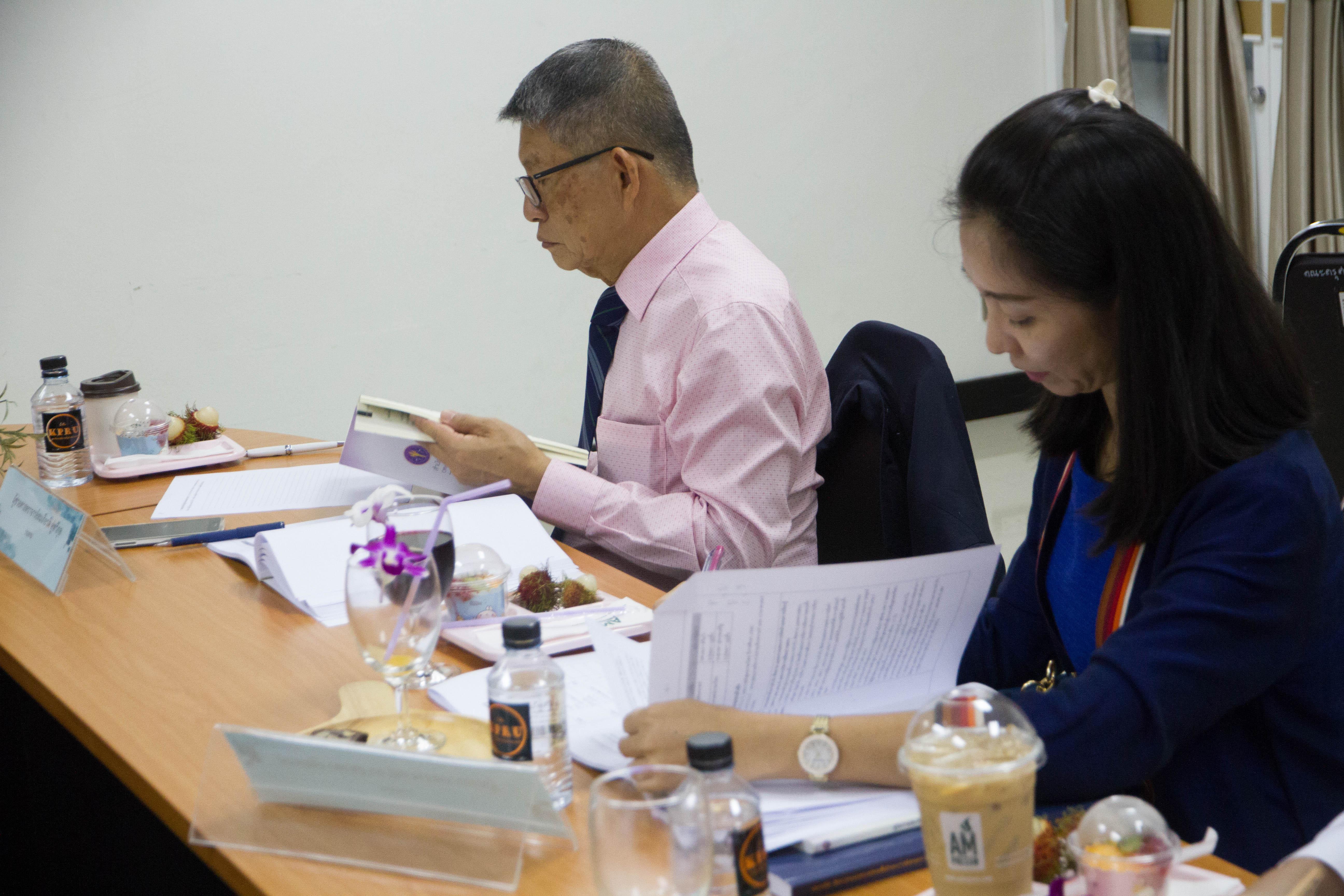 52. ประเมินหลักสูตร โปรแกรมวิชาภาษาไทย ประจำปีการศึกษา 2560 วันที่ 4 มิ.ย. 61